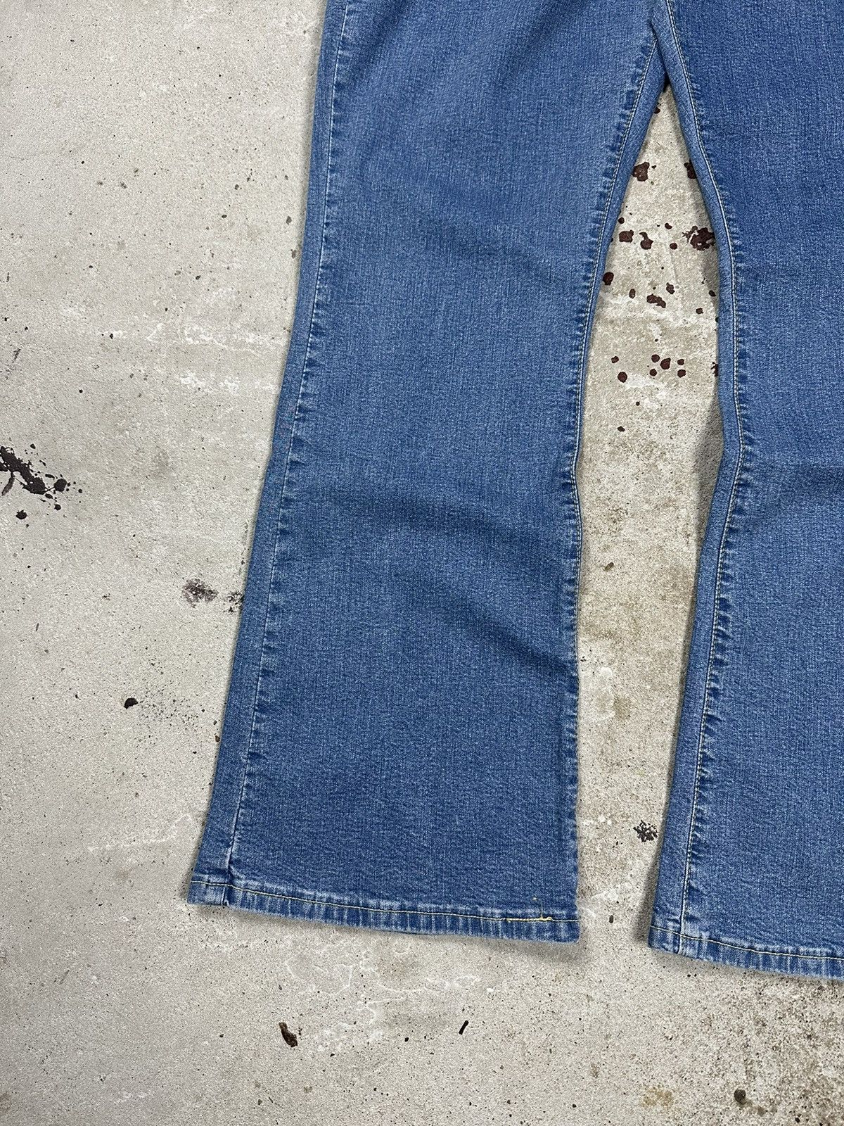 Levi's × Vintage DSWT Vintage 2003 Levi’s 584 Flare Bootcut Denim Pants Jeans Size US 32 / EU 48 - 4 Thumbnail