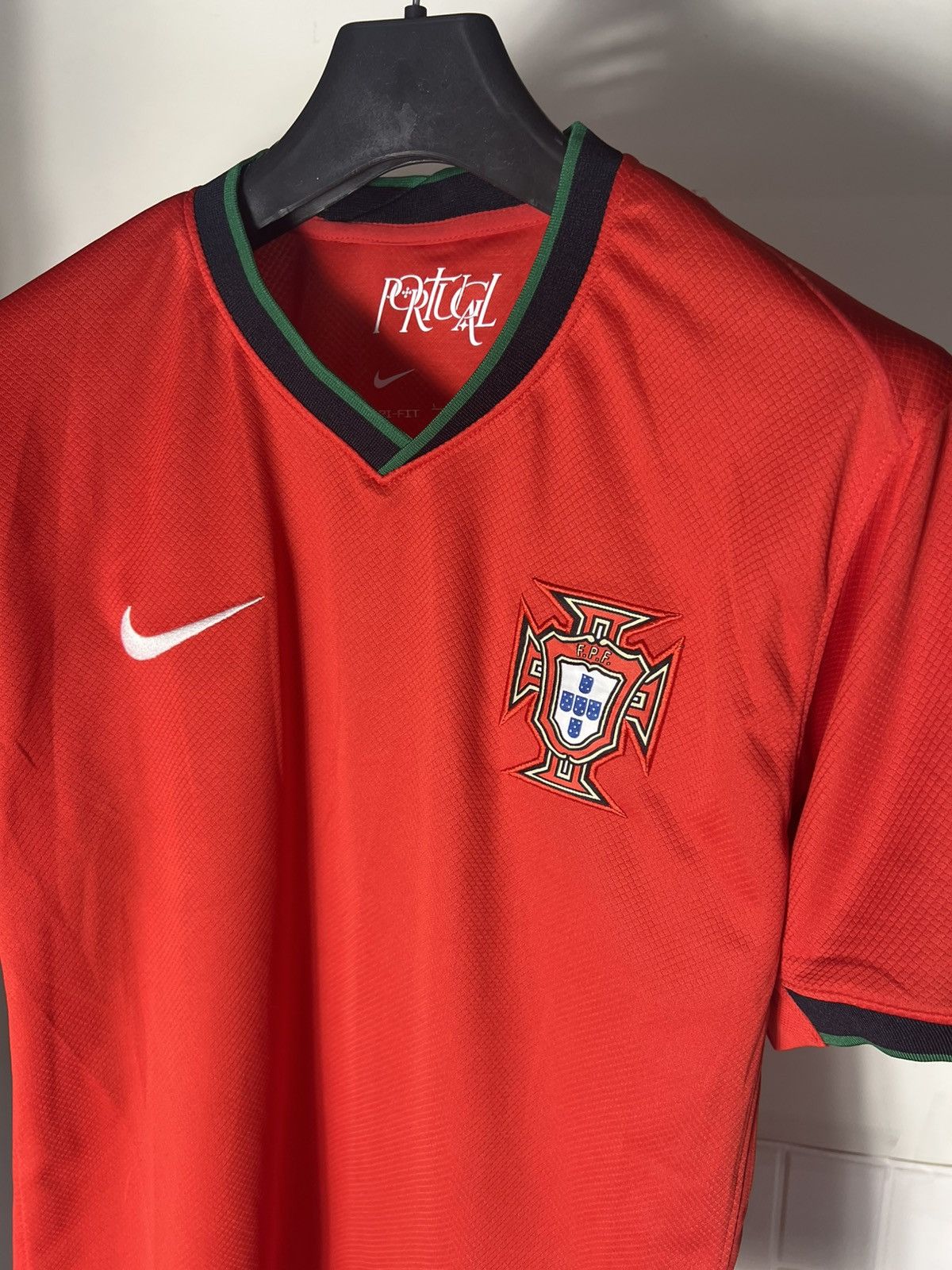 Nike × Vintage VERY RARE NIKE PORTUGAL SOCCER JERSEY BLOKECORE Y2K RETRO Size US L / EU 52-54 / 3 - 5 Thumbnail