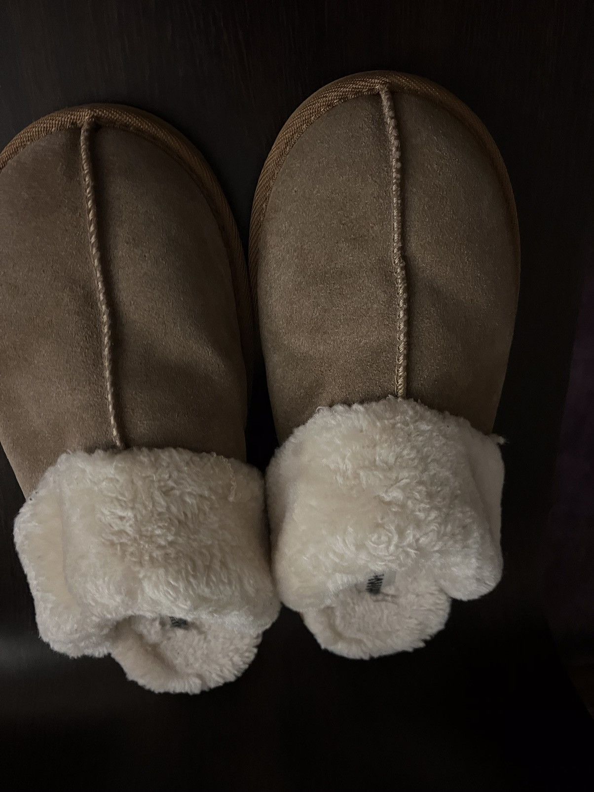 Minnetonka MinneTonka Women’s Chesney Slippers Size 10W Size US 10 / IT 40 - 1 Thumbnail