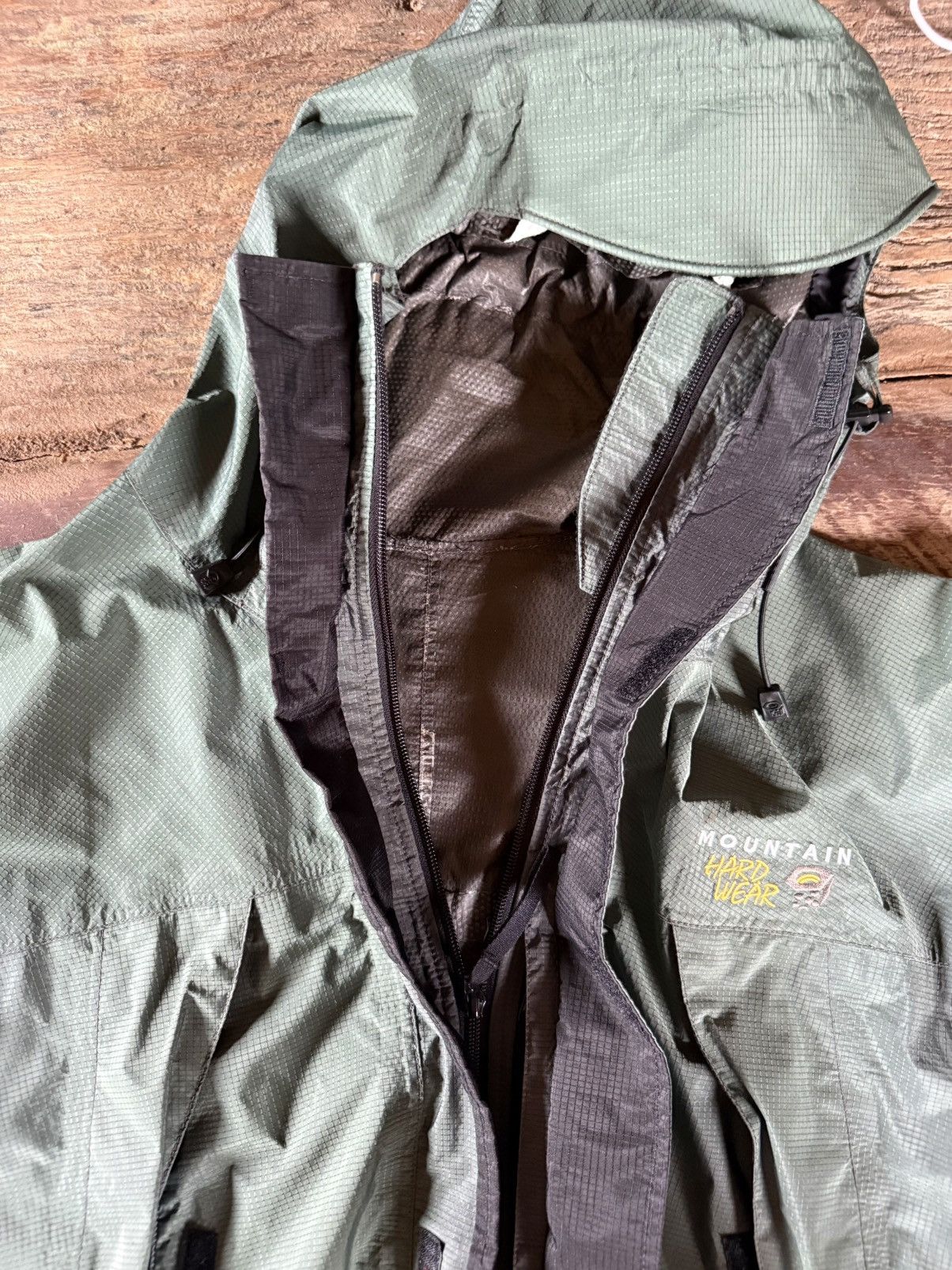 Mountain Hardwear Mountain Hardwear Gore Tex Paclite Jacket Size US M / EU 48-50 / 2 - 10 Thumbnail