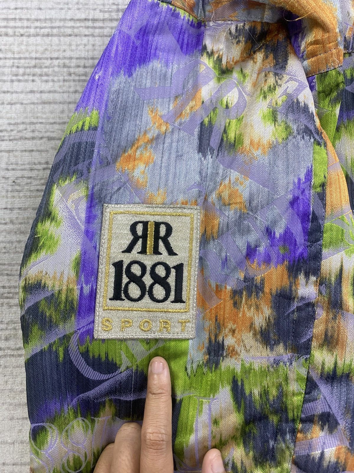 Cerruti 1881 Vintage Cerruti Sport 1881 Ski Wear Multicolour Jacket Size US L / EU 52-54 / 3 - 9 Thumbnail