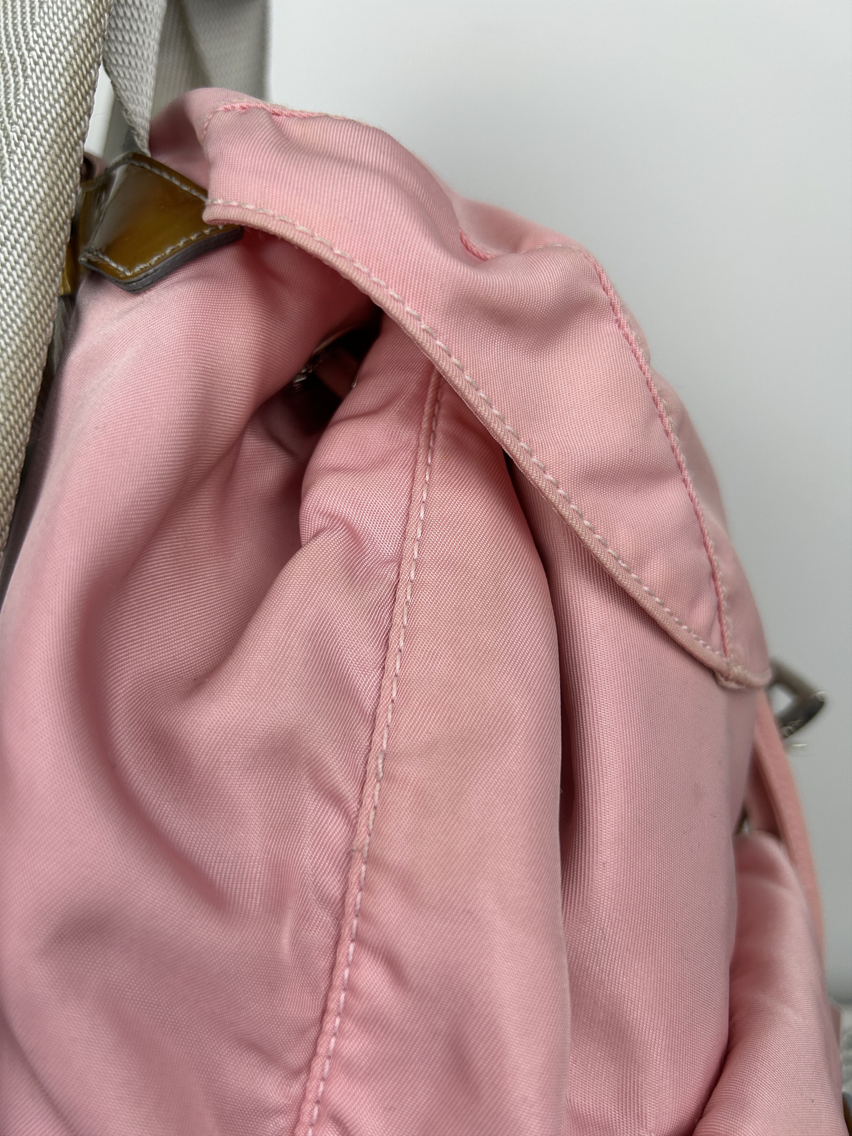 Prada Prada nylon triangle logo pink backpack Size ONE SIZE - 14 Thumbnail