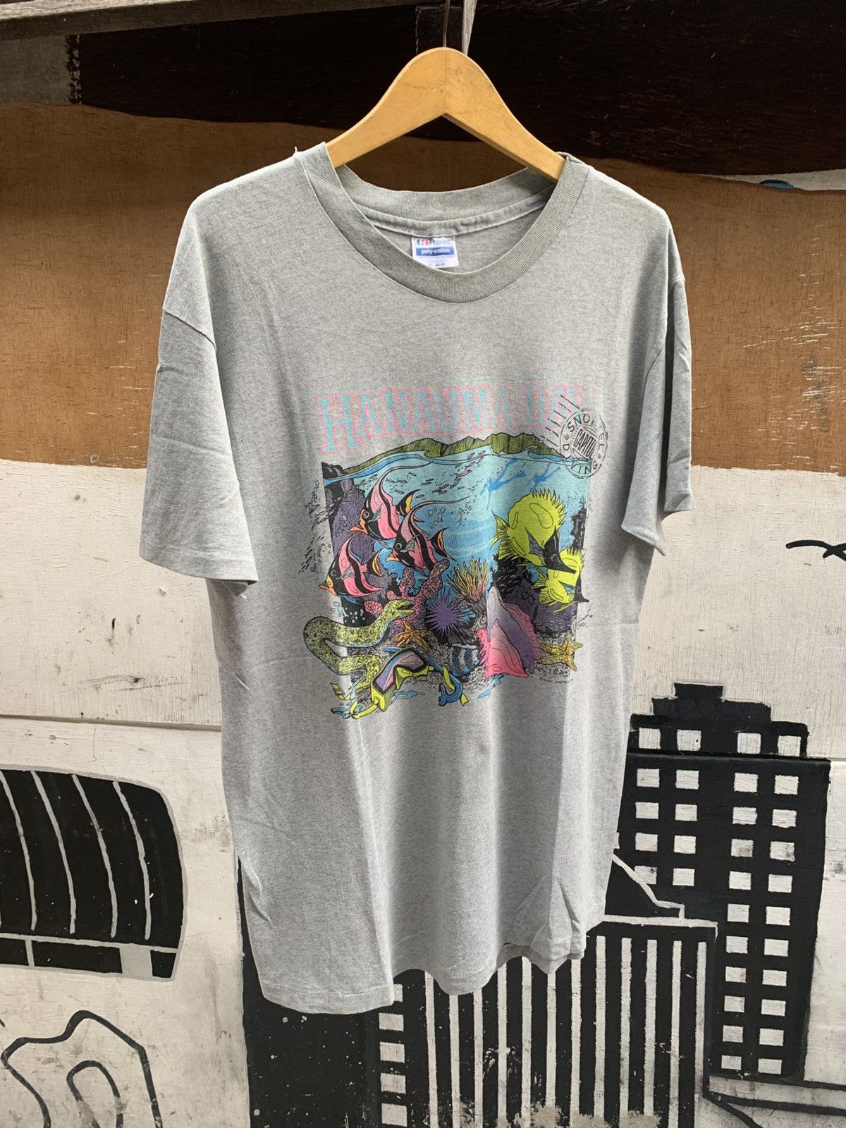 Hanes Vintage 90s Hanes Hanauma Bay T-shirt Size US L / EU 52-54 / 3 - 4 Thumbnail