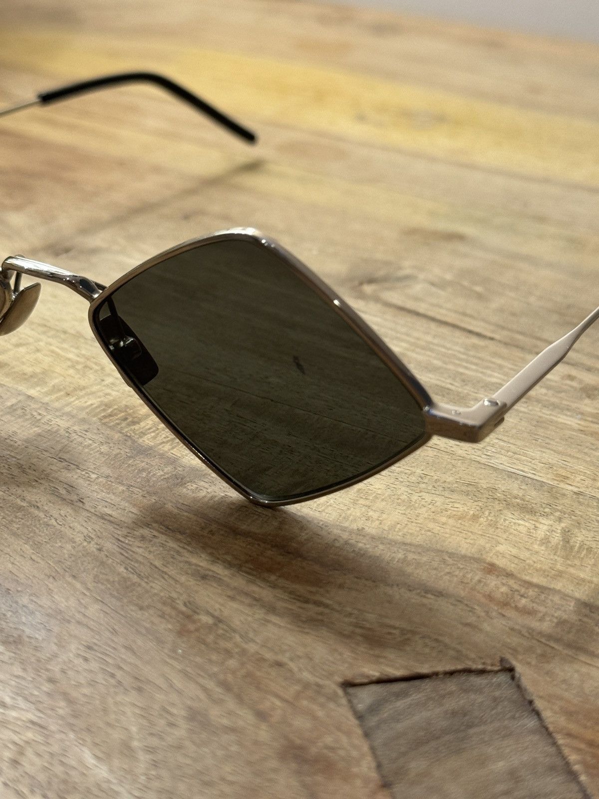 Saint Laurent Paris SAINT LAURENT “Lisa” metal sunglasses Size ONE SIZE - 7 Thumbnail