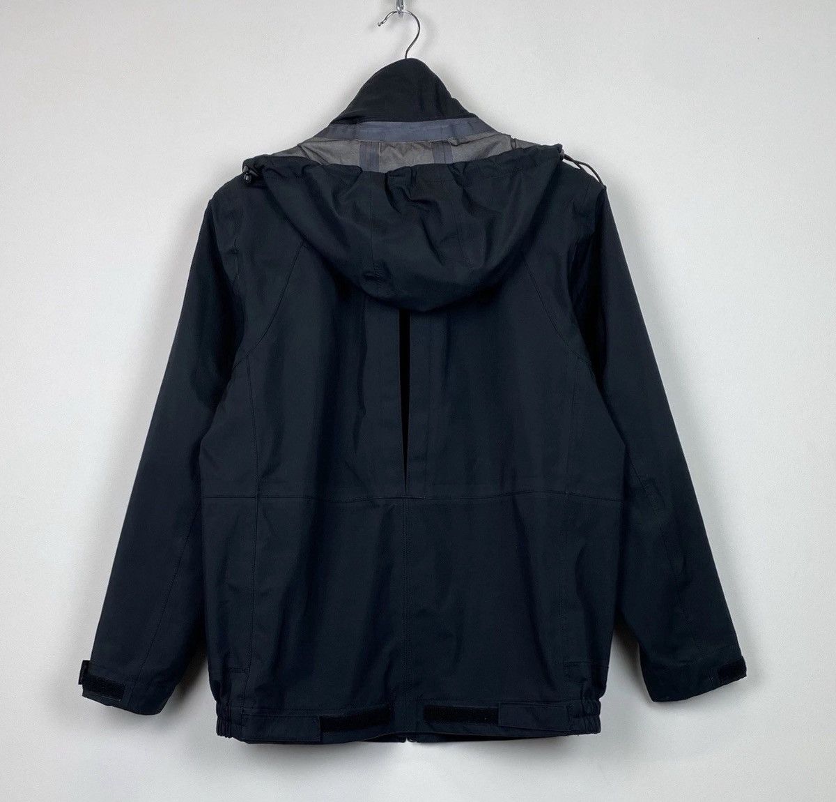 Nike Nike Deutschland Running Waterproof Jacket Full Zip Black Size S / US 4 / IT 40 - 14 Thumbnail