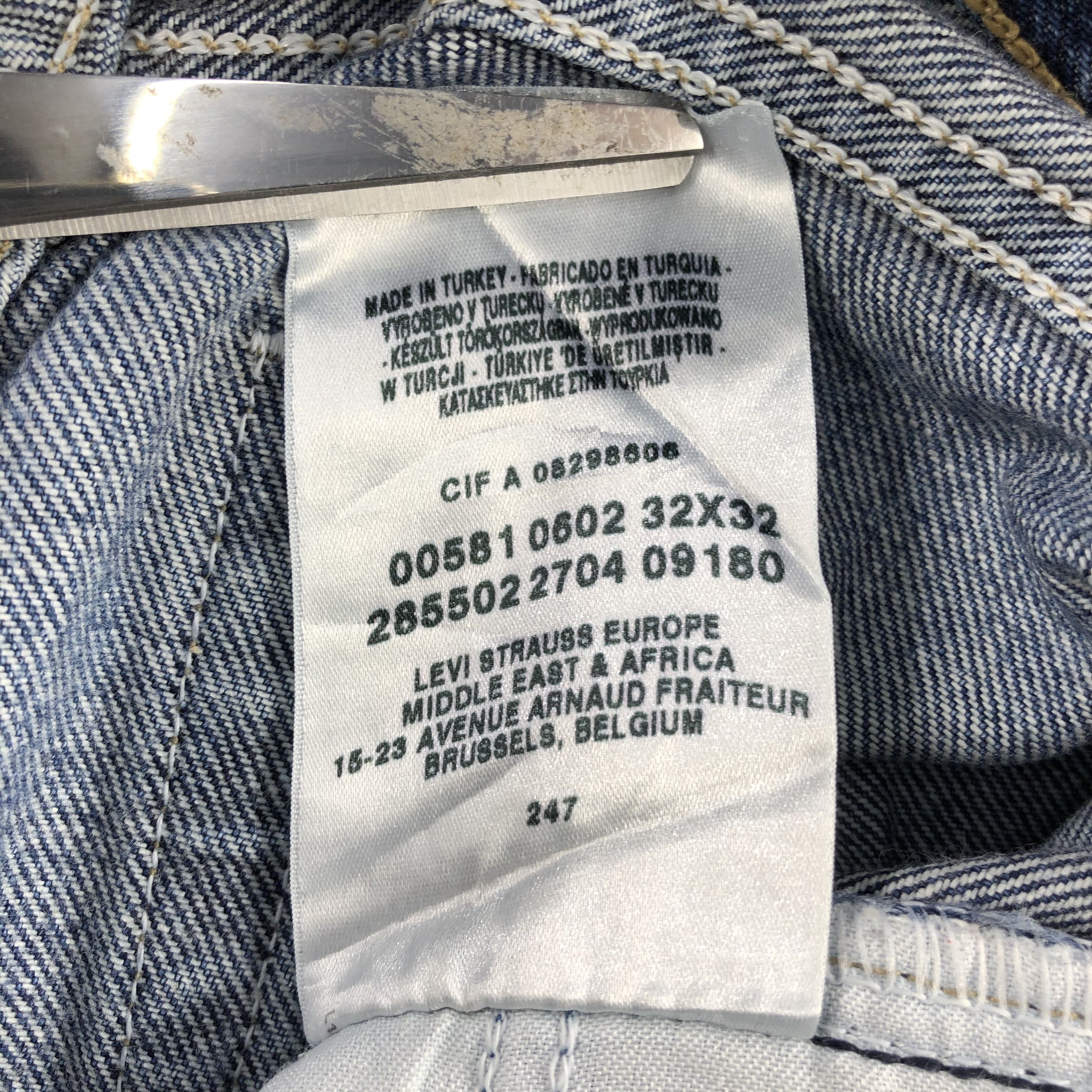 Levi's × Vintage Vintage Blue Wash Levis 581 Jeans-JM2477 Size US 32 / EU 48 - 12 Thumbnail