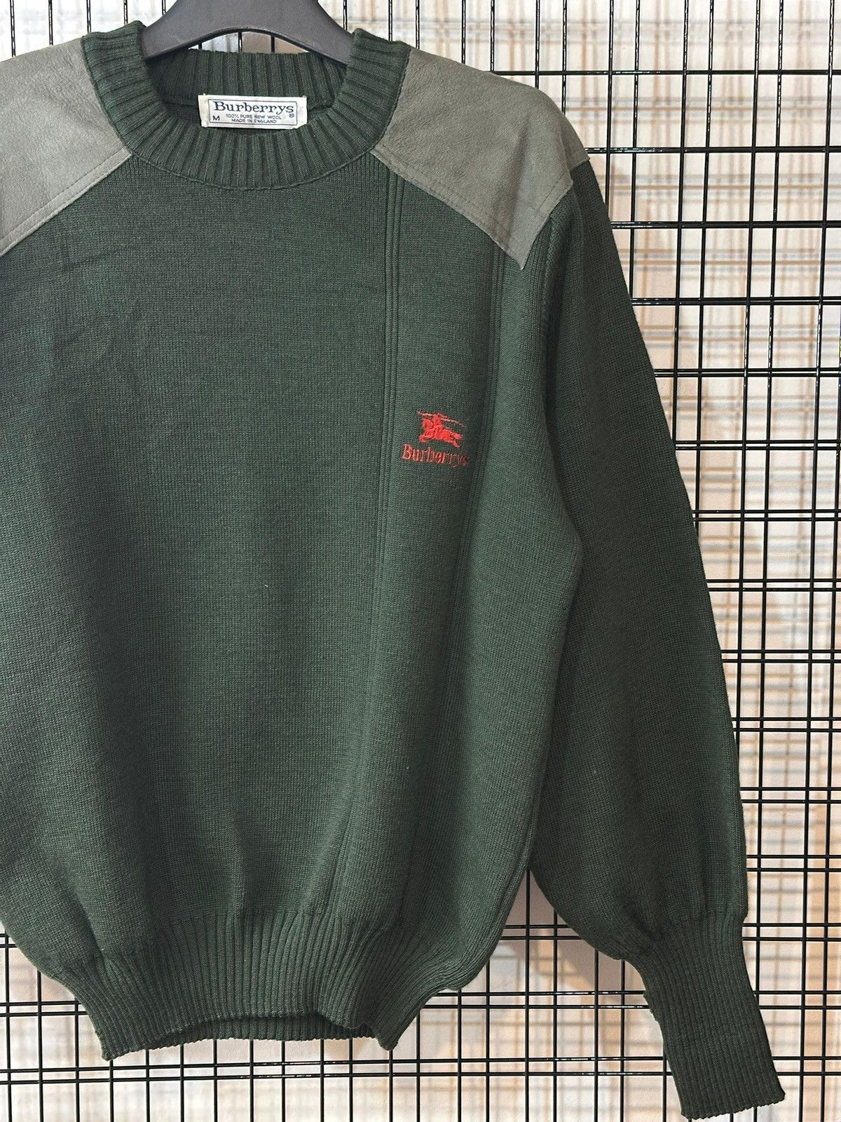 Burberry vintage Burberrys green knit wool sweater . Size US M / EU 48-50 / 2 - 2 Thumbnail