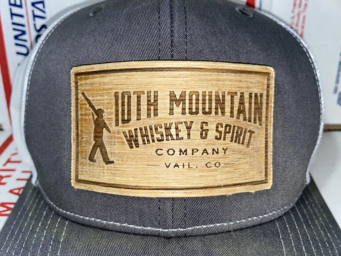 Richardson 10th mountain Whiskey Spirit vodka whisky brandy trucker hat Size ONE SIZE - 2 Thumbnail