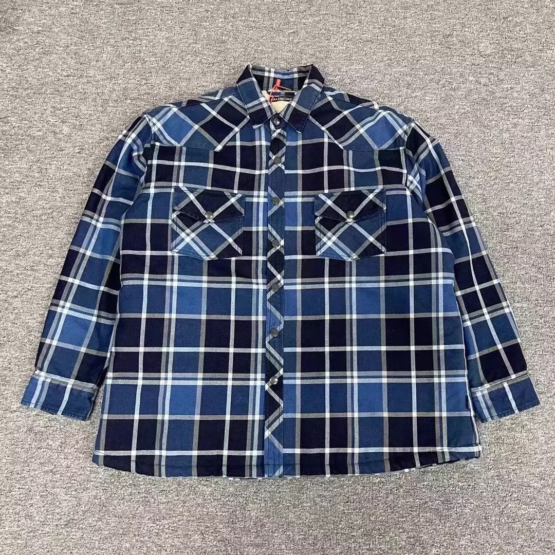 Balenciaga Balenciaga silhouette lamb wool blue checkered jacket Size US M / EU 48-50 / 2 - 1 Thumbnail