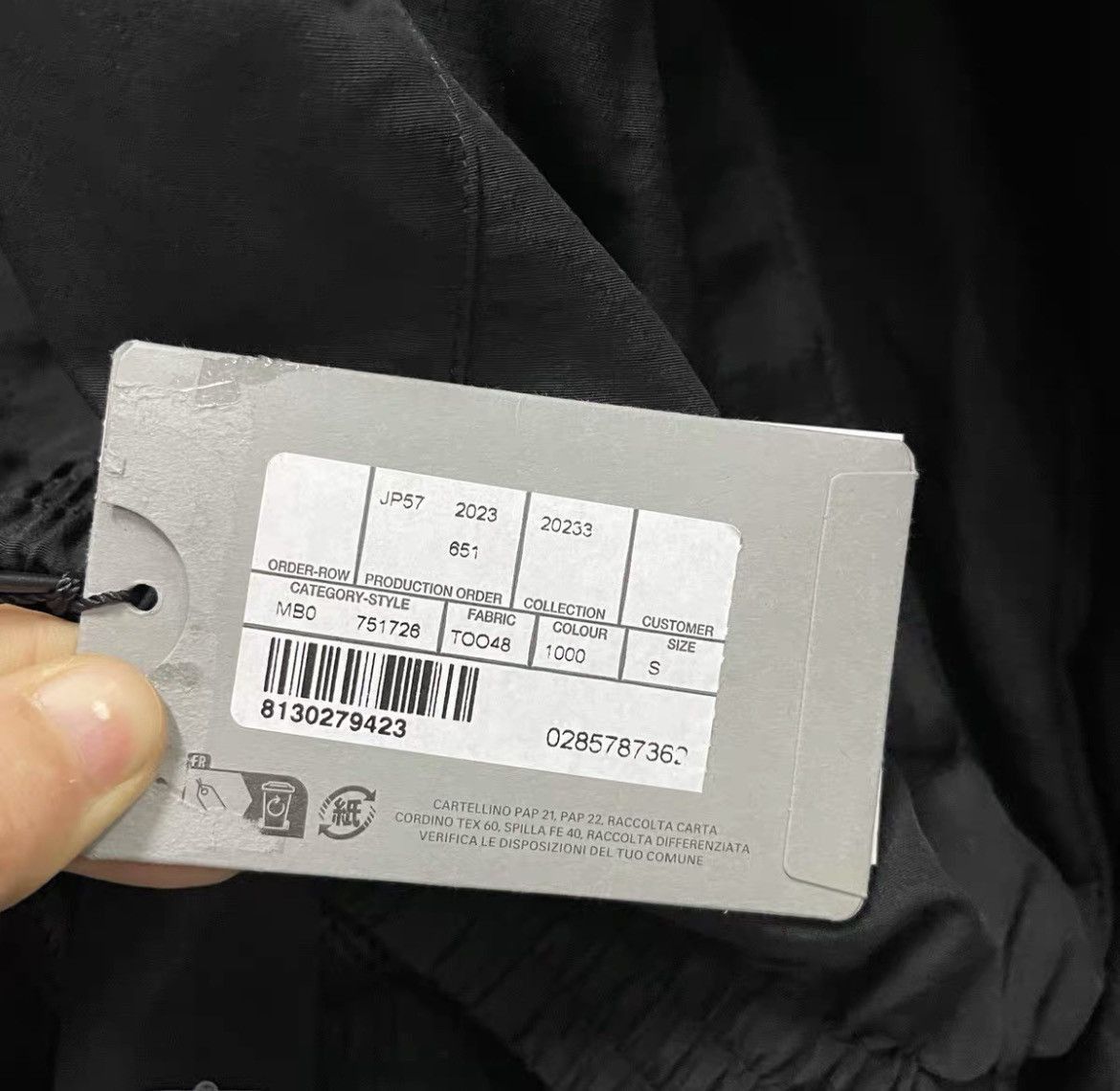 Balenciaga Balenciaga latest black loose stand up collar zipper jacket Size US S / EU 44-46 / 1 - 3 Thumbnail