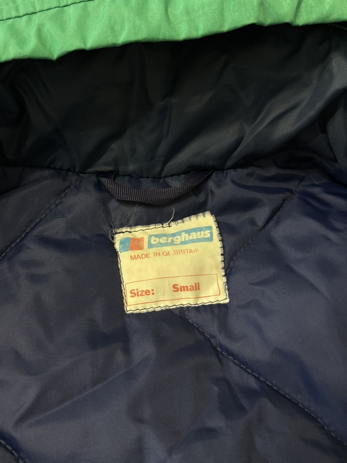 Berghaus Vintage Berghaus Serac Extrem 90s Gore-Tex Size S Size US S / EU 44-46 / 1 - 10 Thumbnail