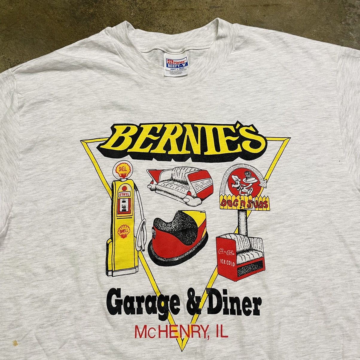 Vintage Vintage 90s Bernie’s Garage & Diner Shell Coca Cola TShirt