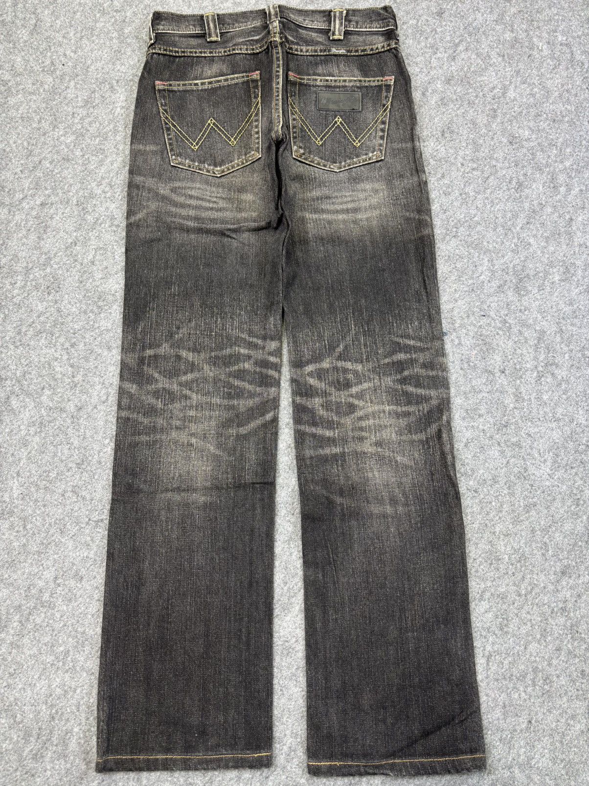 Wrangler 💥Insane 90s Style Wrangler Crazy Fades Style Denim F863 Size US 29 - 15 Thumbnail