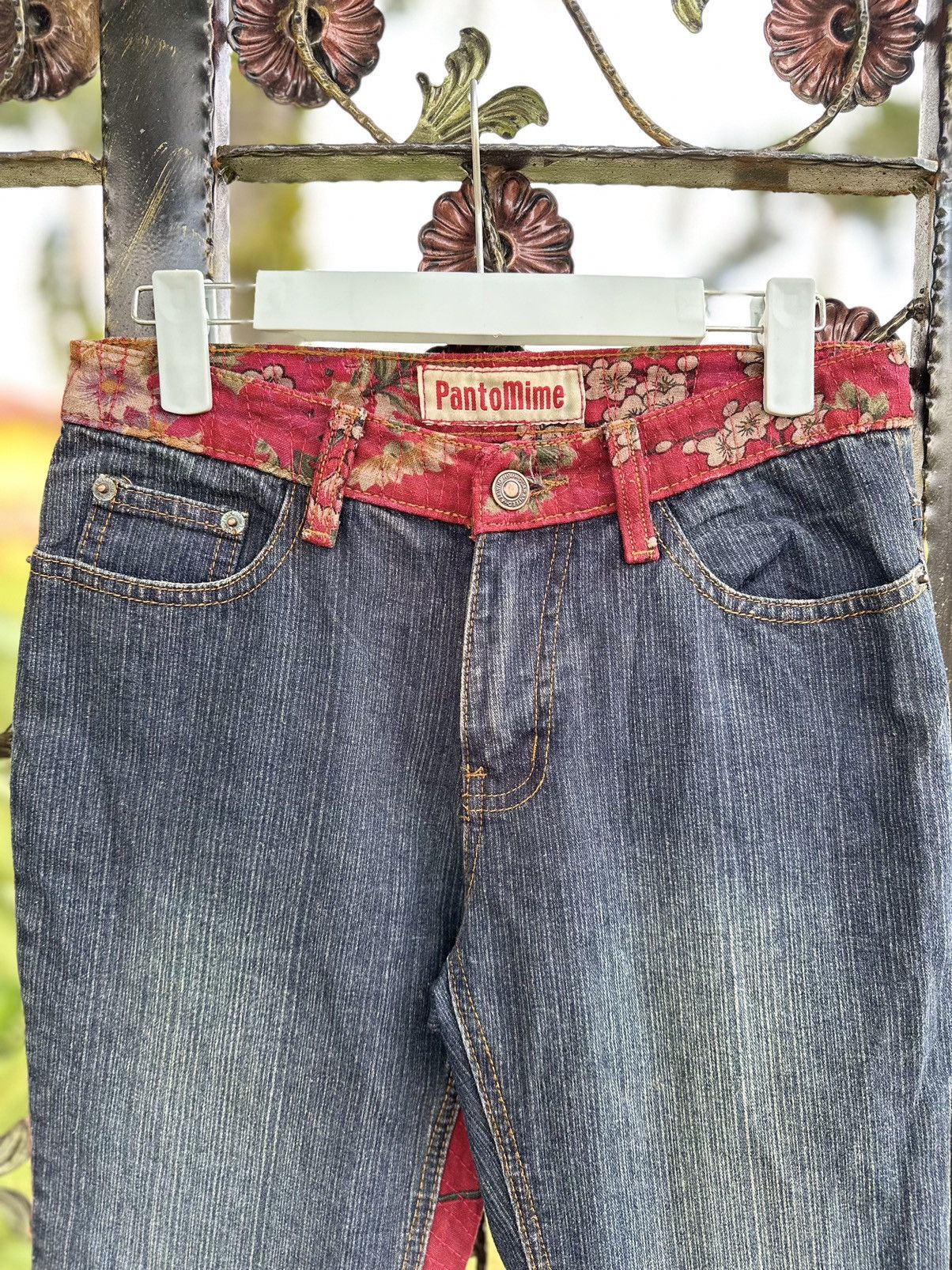 Kapital 💥 Pantomine Brand💥Crazy Design Jeans 💥 Size US 28 / EU 44 - 4 Thumbnail