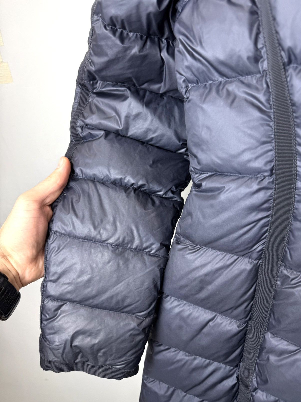 Moncler Moncler Puffer Jacket Wmns Down Jacket Size L / US 10 / IT 46 - 15 Thumbnail
