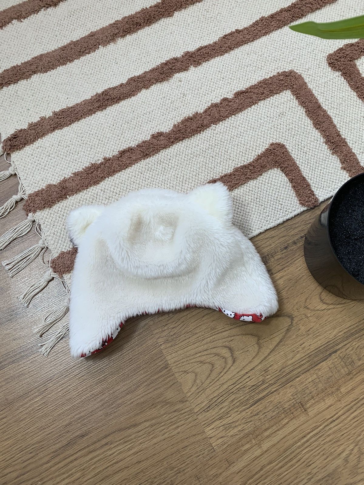 Cartoon Network CUTE HELLO KITTY MOHAIR Y2K HAT Size ONE SIZE - 6 Thumbnail