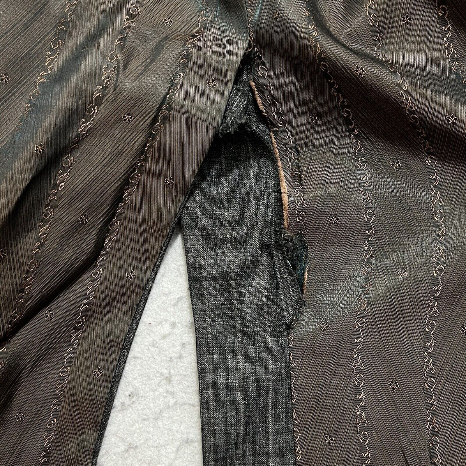 Other Sicilio Gray Pinstripe Sport Coat 3 Button Front Double Vent Size 44R - 8 Thumbnail