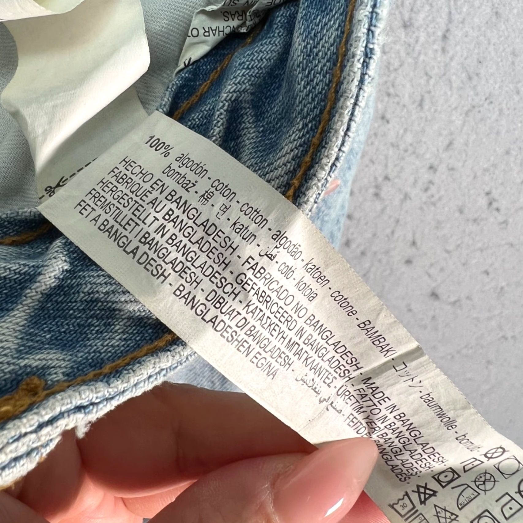 Zara Zara Jeans Men Cargo Pocket 5-Pocket Denim Size 29 Light Wash Straight Leg Blue Cotton Vintage No (Adult Mens) 29 Regular Inseam 32 Shirt? Size US 29 - 4 Thumbnail