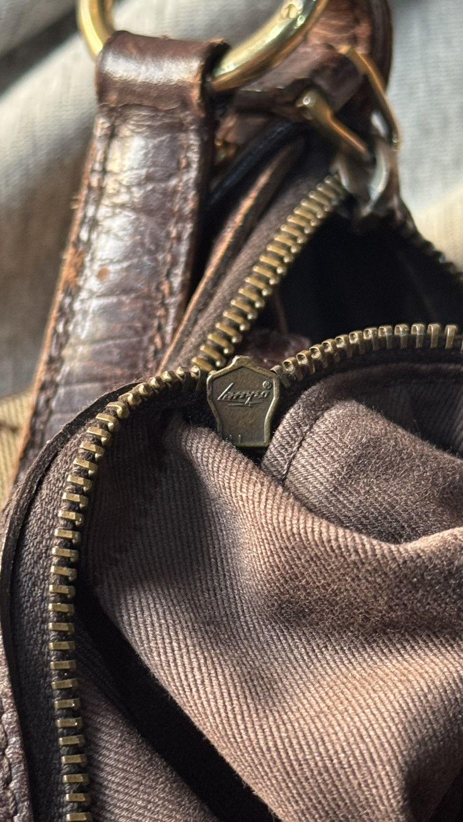 Gucci Gucci 2000s Large Horsebit Shoulder Bag GG Monogram Canvas Size ONE SIZE - 18 Thumbnail