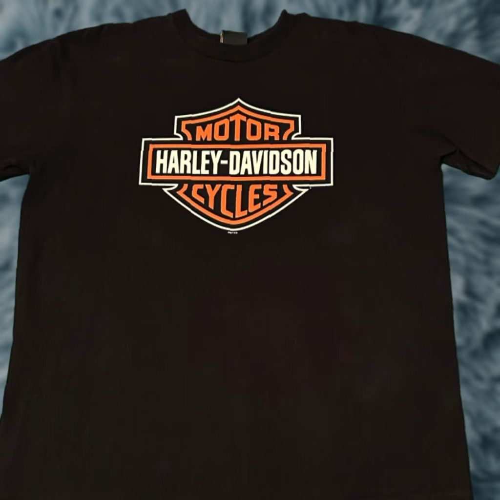 Harley Davidson VINTAGE Harley-Davidson Tribal Flames Logo T-Shirt XL Black Men Short Sleeve 90s Y2K Biker VTG 2011 Shirt Size US XL / EU 56 / 4 - 1 Thumbnail