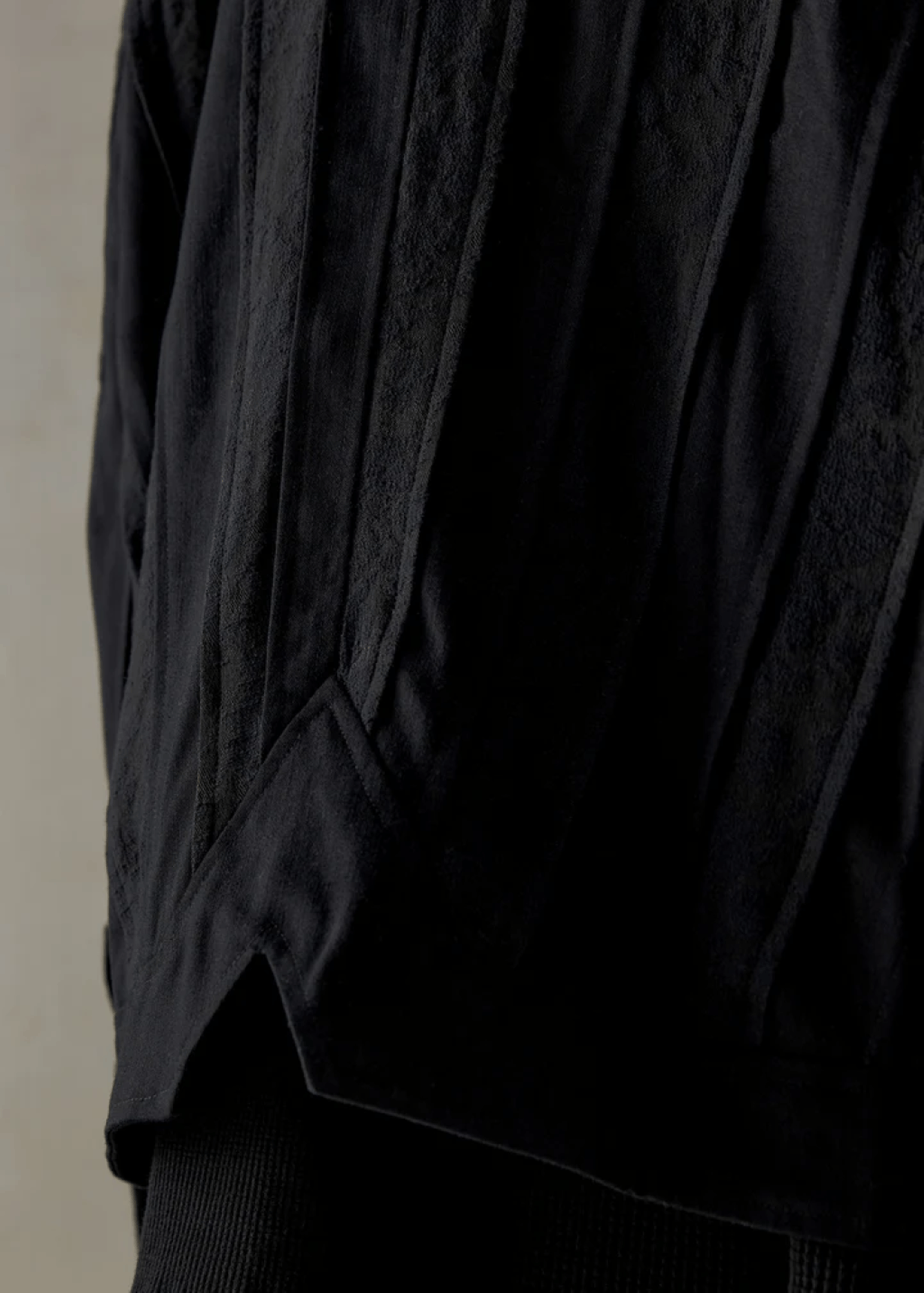 Professor.E Professor.E 23FW - Infiniti Pleats Coach JKT - Black Size US M / EU 48-50 / 2 - 10 Thumbnail