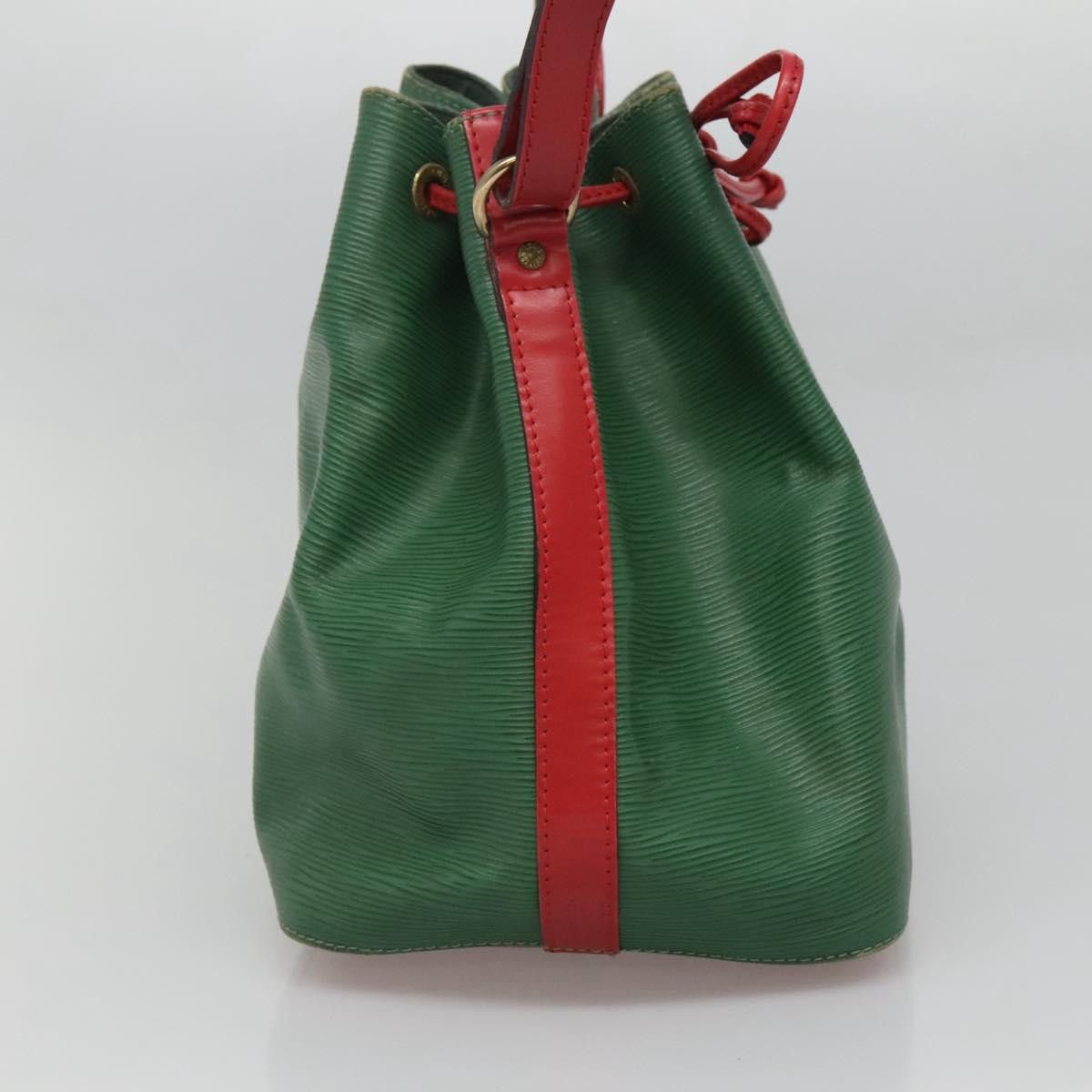Louis Vuitton LOUIS VUITTON Epi Petit Noe Shoulder Bag Bicolor Green Red Size ONE SIZE - 3 Thumbnail