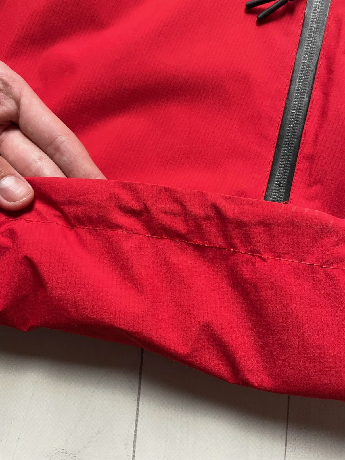 Ferrari × Puma × Vintage Vintage puma Ferrari racing jacket size L logo red Size US L / EU 52-54 / 3 - 10 Thumbnail