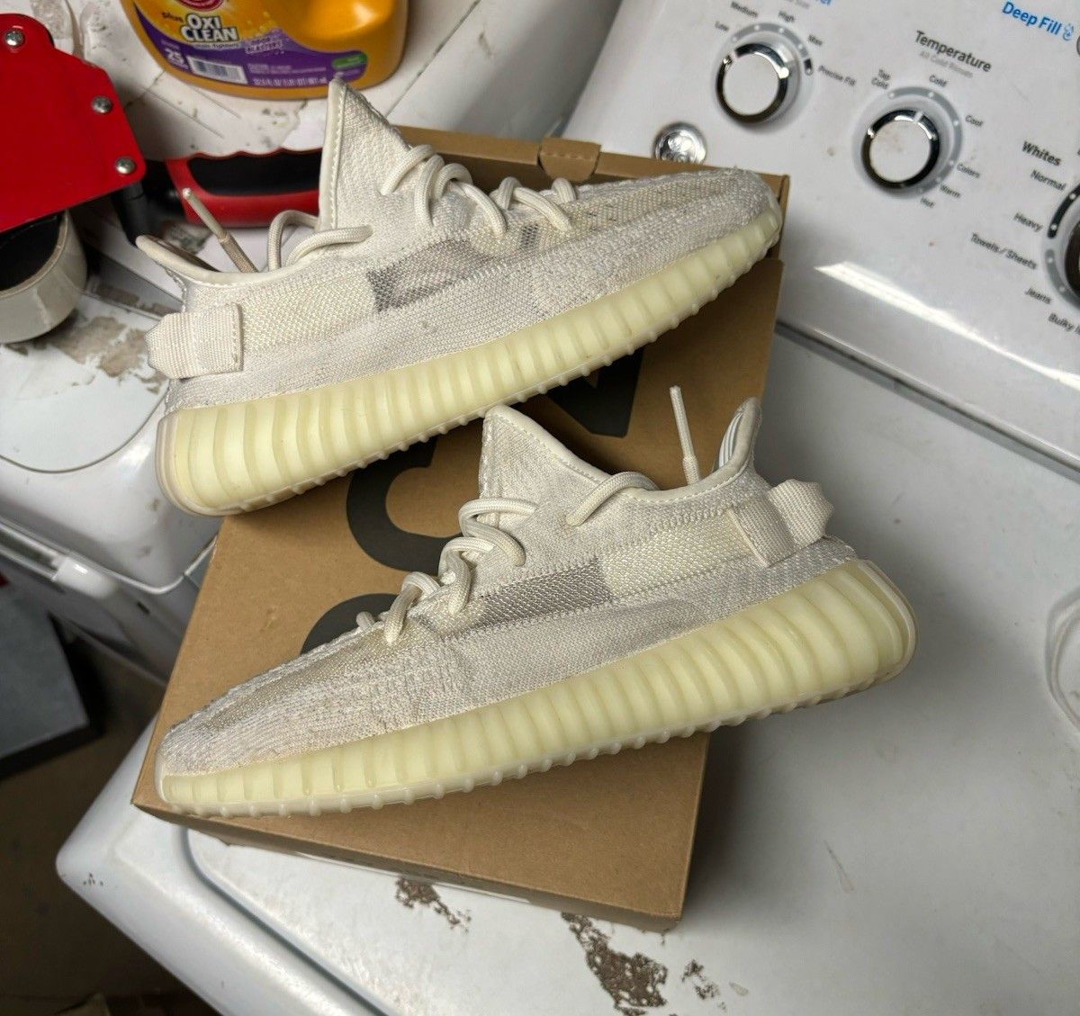 Yeezy adidas Yeezy Boost 350 V2 Low Bone CLEAN Size US 6 / EU 39 - 1 Thumbnail