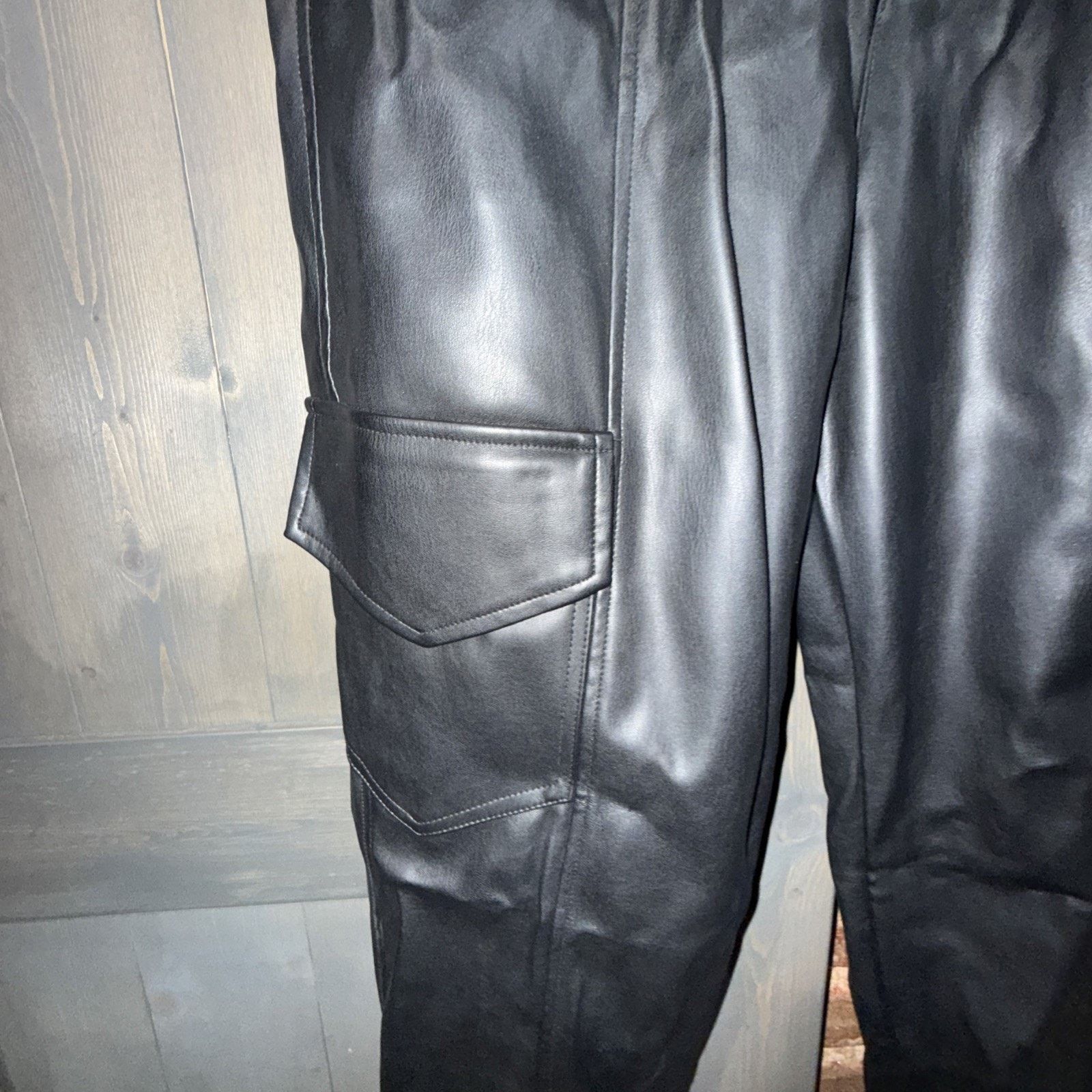 Anthropologie Anthropologie NWT Priscilla Faux leather pant cargo Sz Large Size 34" / US 12 / IT 48 - 4 Thumbnail