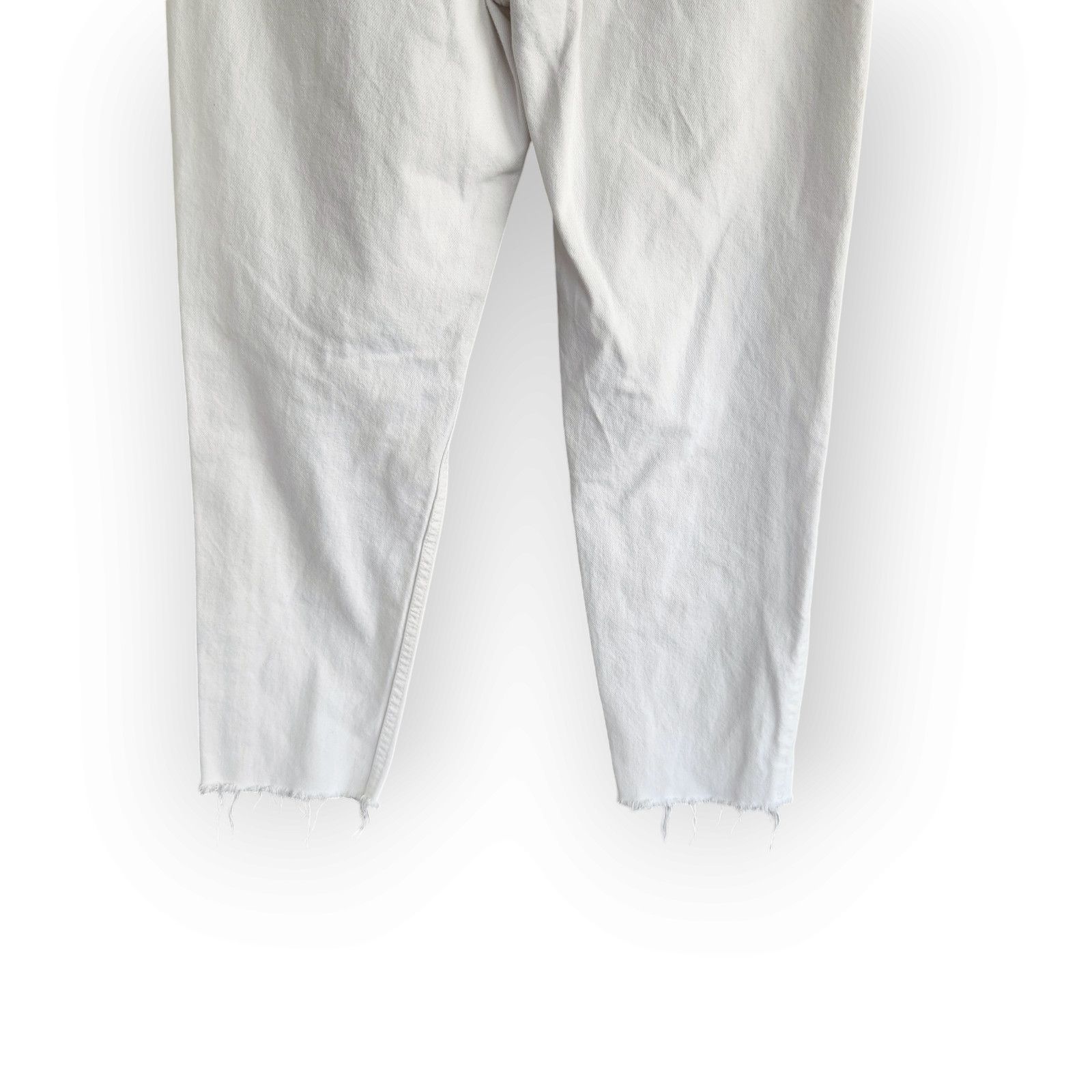 Zara Zara White High Waisted Ripped Mom Jeans 6 Size 28" / US 6 / IT 42 - 7 Thumbnail