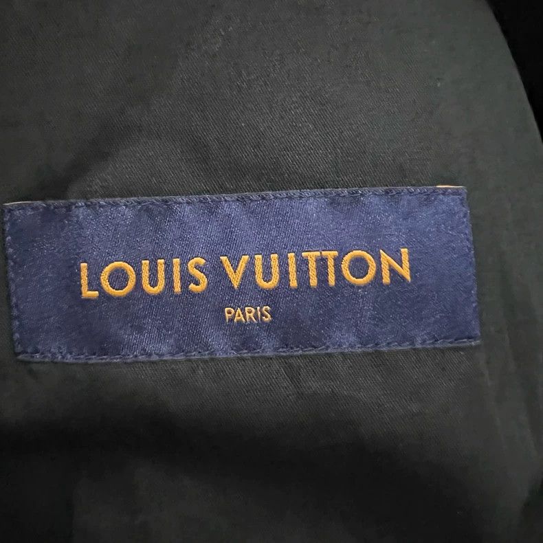 Louis Vuitton Louis Vuitton Black cut-out three-flower patchwork leather Size US S / EU 44-46 / 1 - 6 Thumbnail