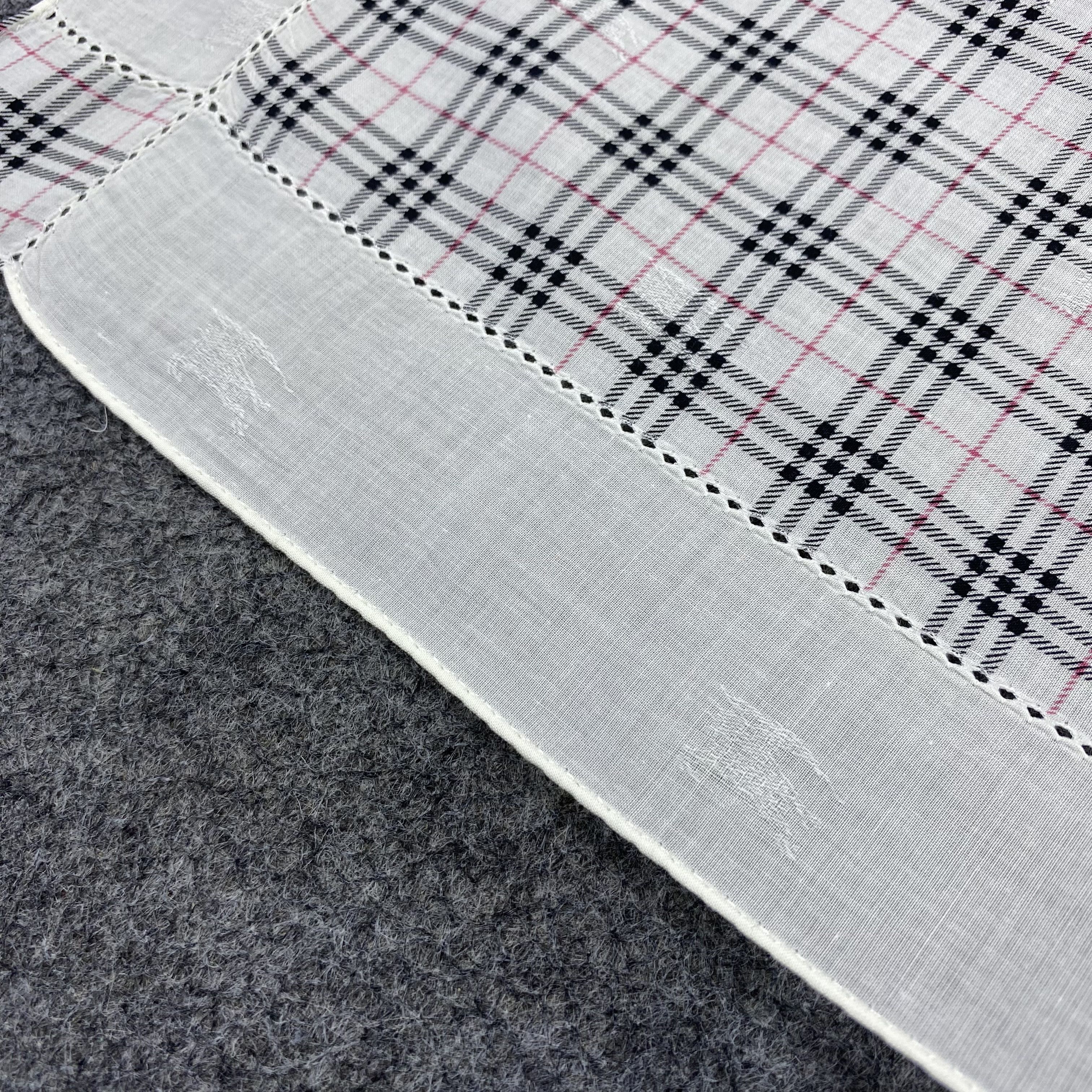 Burberry Burberry Handkerchief Neckerchief Bandana-B1970 Size ONE SIZE - 7 Thumbnail