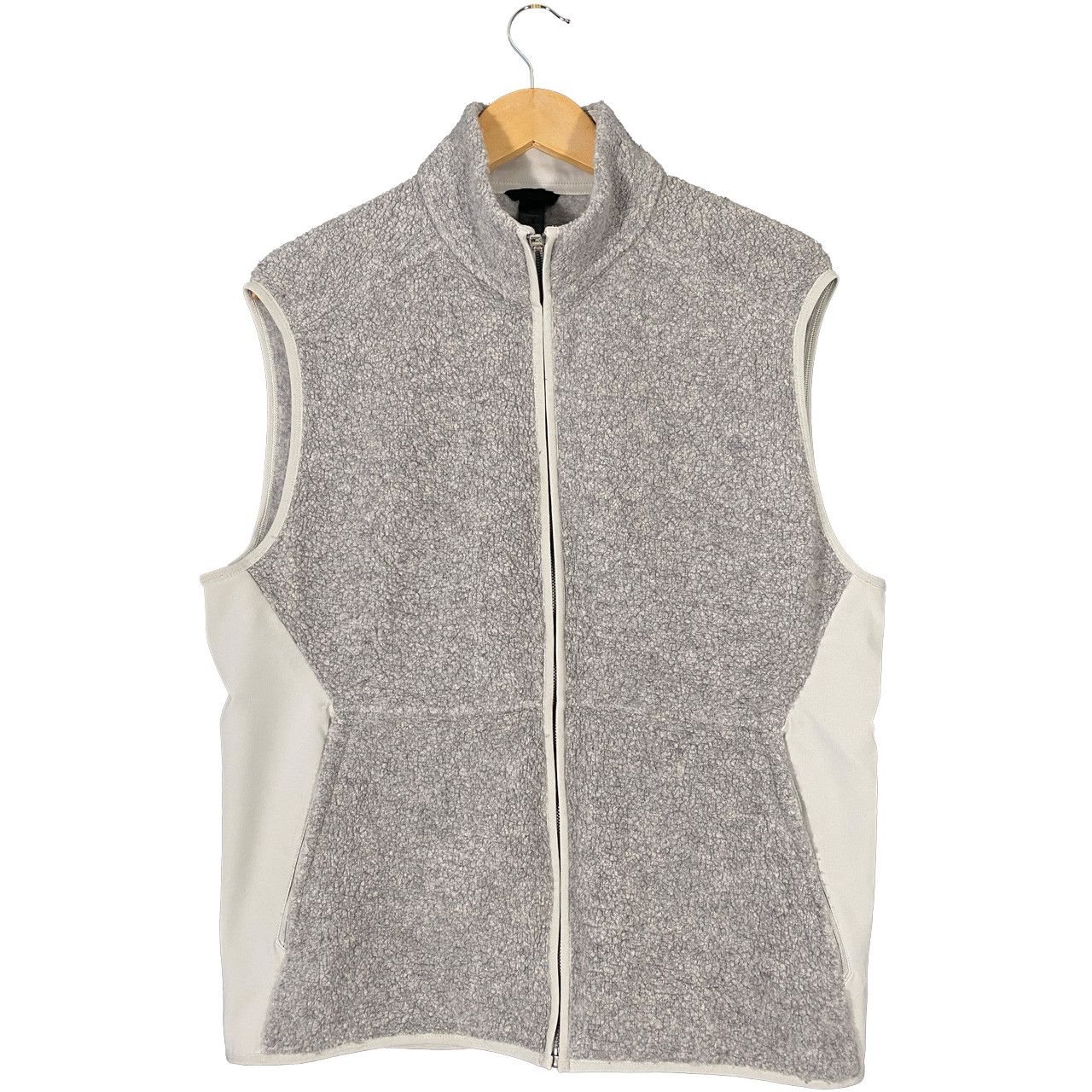 Lululemon M3BGXS Lululemon Tundra Trek Wool Blend Vest Silver Spoon Size US L / EU 52-54 / 3 - 1 Thumbnail