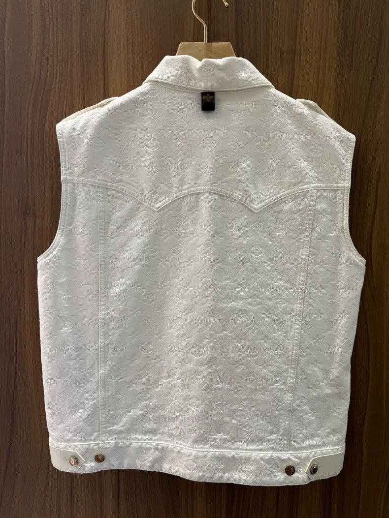 Louis Vuitton Louis Vuitton Nautical White Stampede Cowboy Vest Size XS / US 0-2 / IT 36-38 - 2 Thumbnail