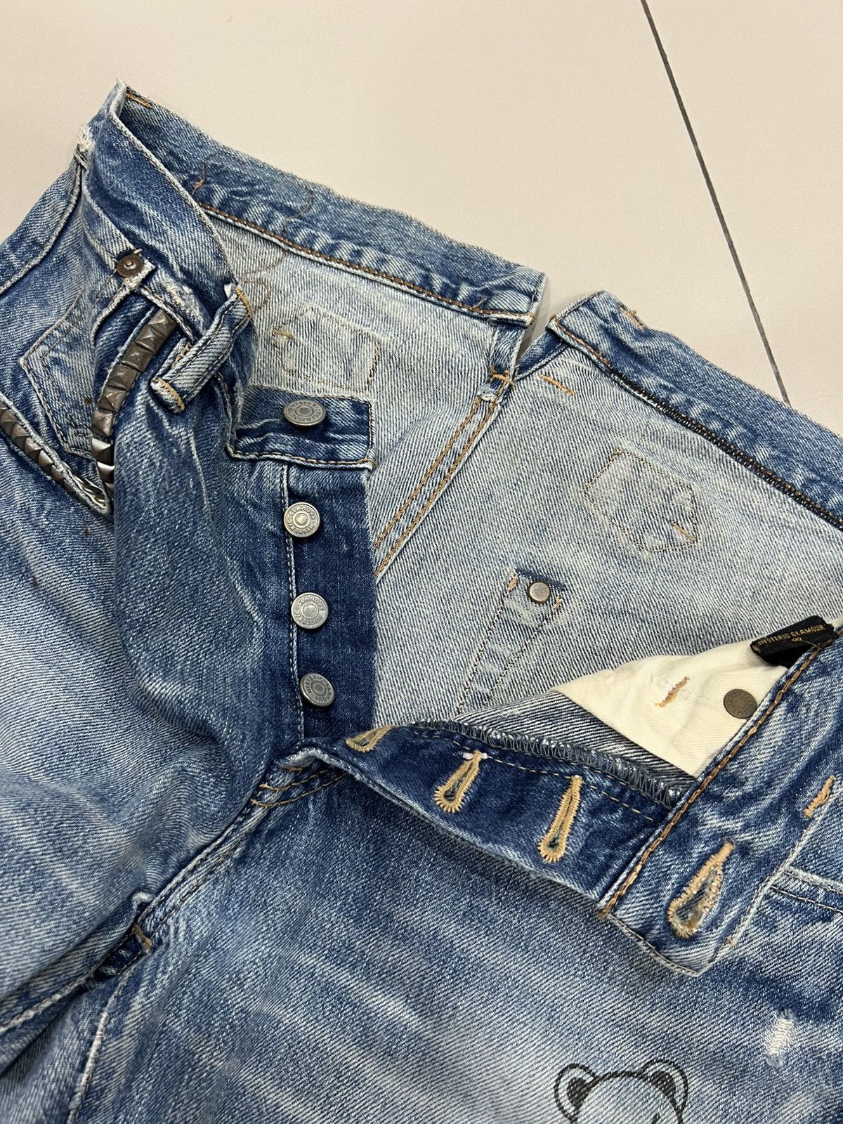 Hysteric Glamour HYSTERIC GLAMOUR SELVEDGE DISTRESSED DENIM Size US 31 - 8 Thumbnail
