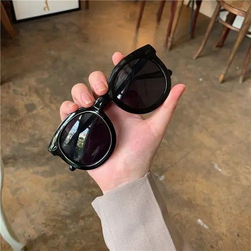 Vintage Retro punk sunglasses Size ONE SIZE - 1 Thumbnail