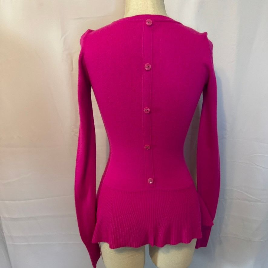 Lilly Pulitzer Lilly Pulitzer Hot Pink Peplum Ruffle Pullover Sweater Sz XS Size XS / US 0-2 / IT 36-38 - 2 Thumbnail