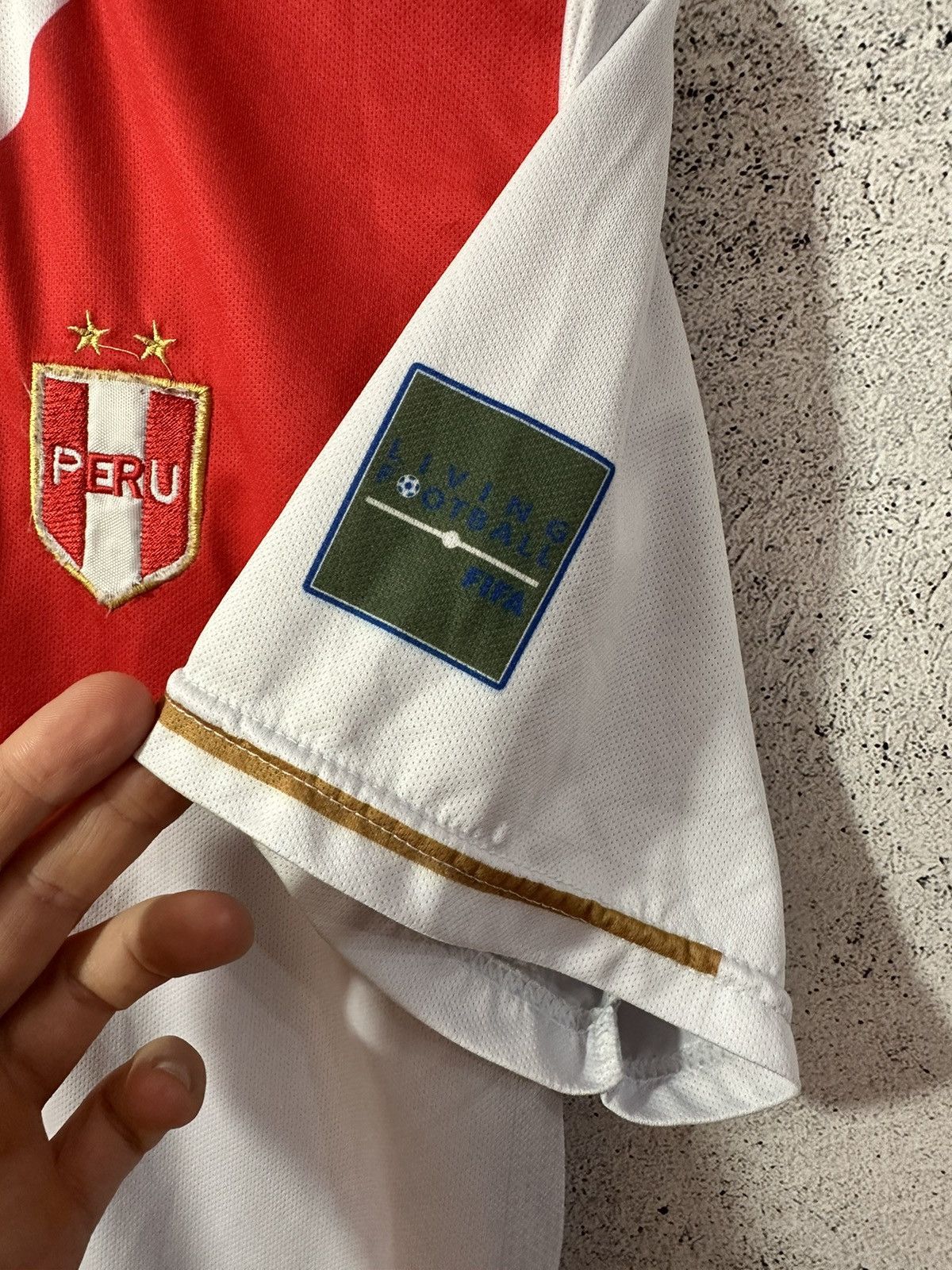 Other Peru Fan Jersey #9 Guerrero Size US M / EU 48-50 / 2 - 8 Thumbnail