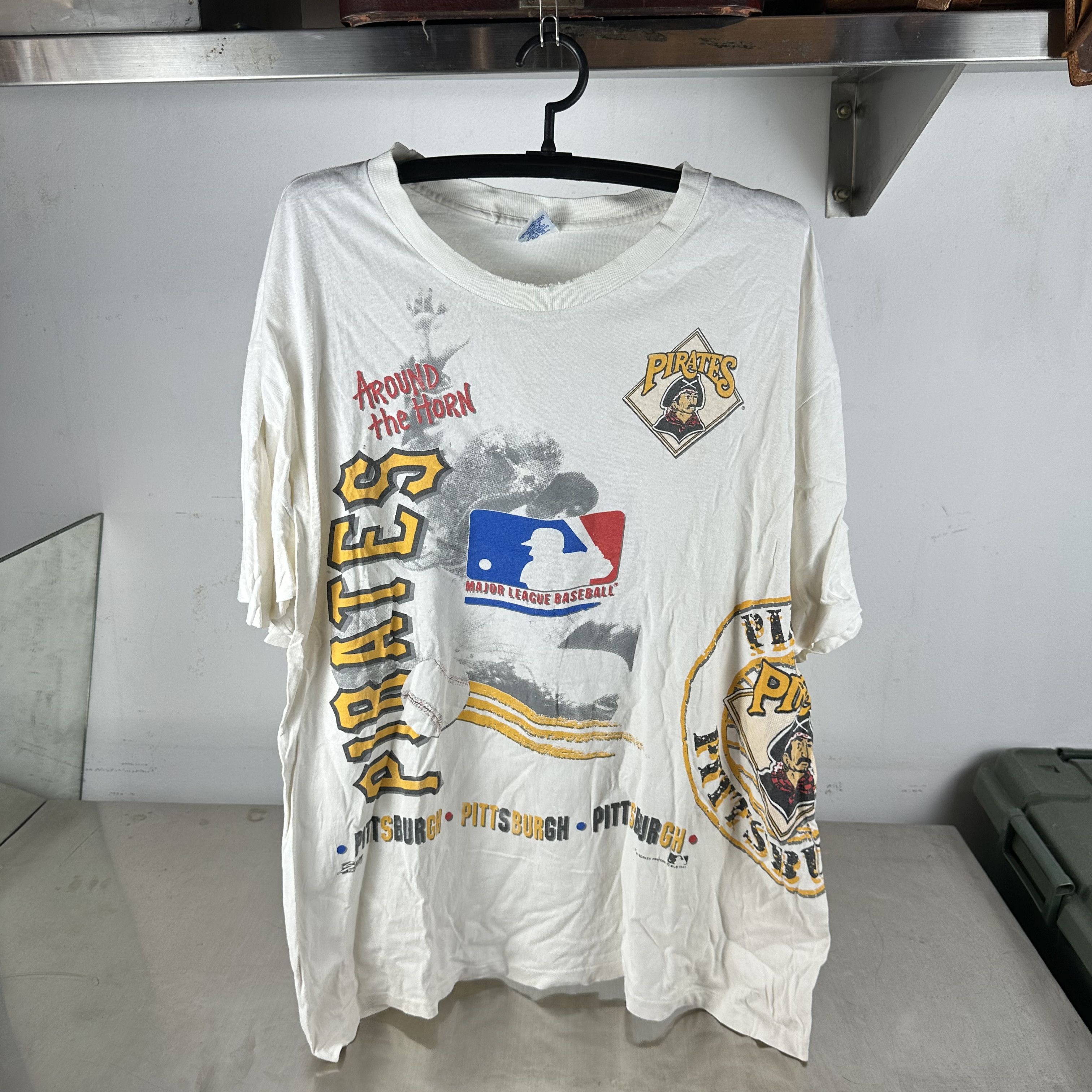 Vintage 1991 Pittsburgh Pirates Around the Horn MLB Salem AOP Tee Size US XXL / EU 58 / 5 - 1 Thumbnail
