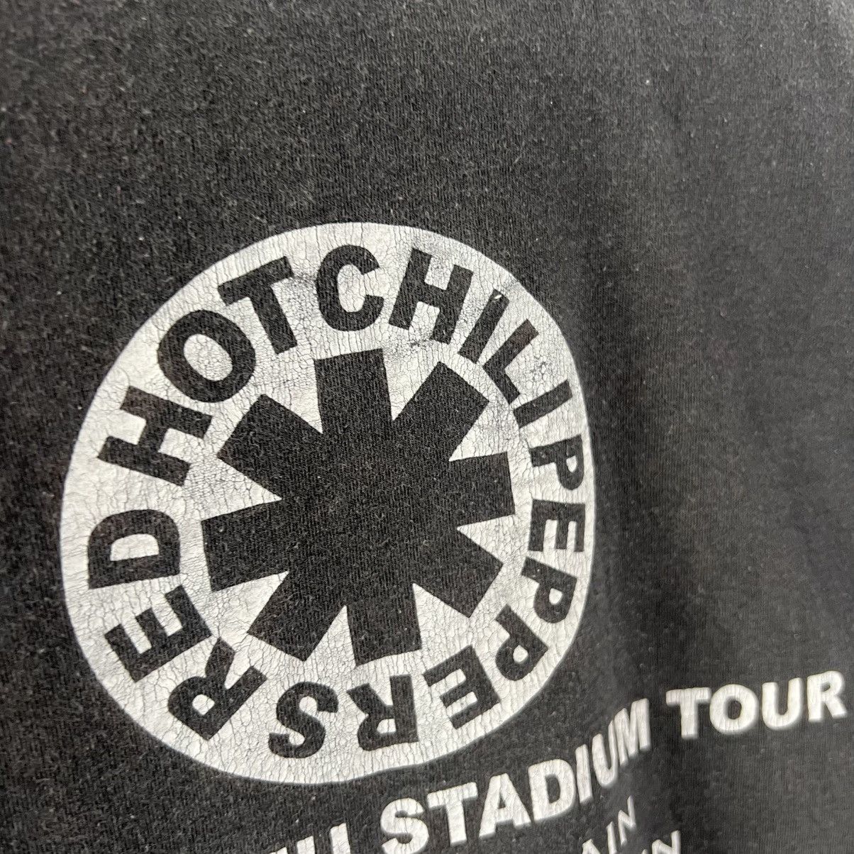 Band Tees Vintage Y2K Red Hot Chili Peppers Rock Band T-Shirt Size US XL / EU 56 / 4 - 9 Thumbnail