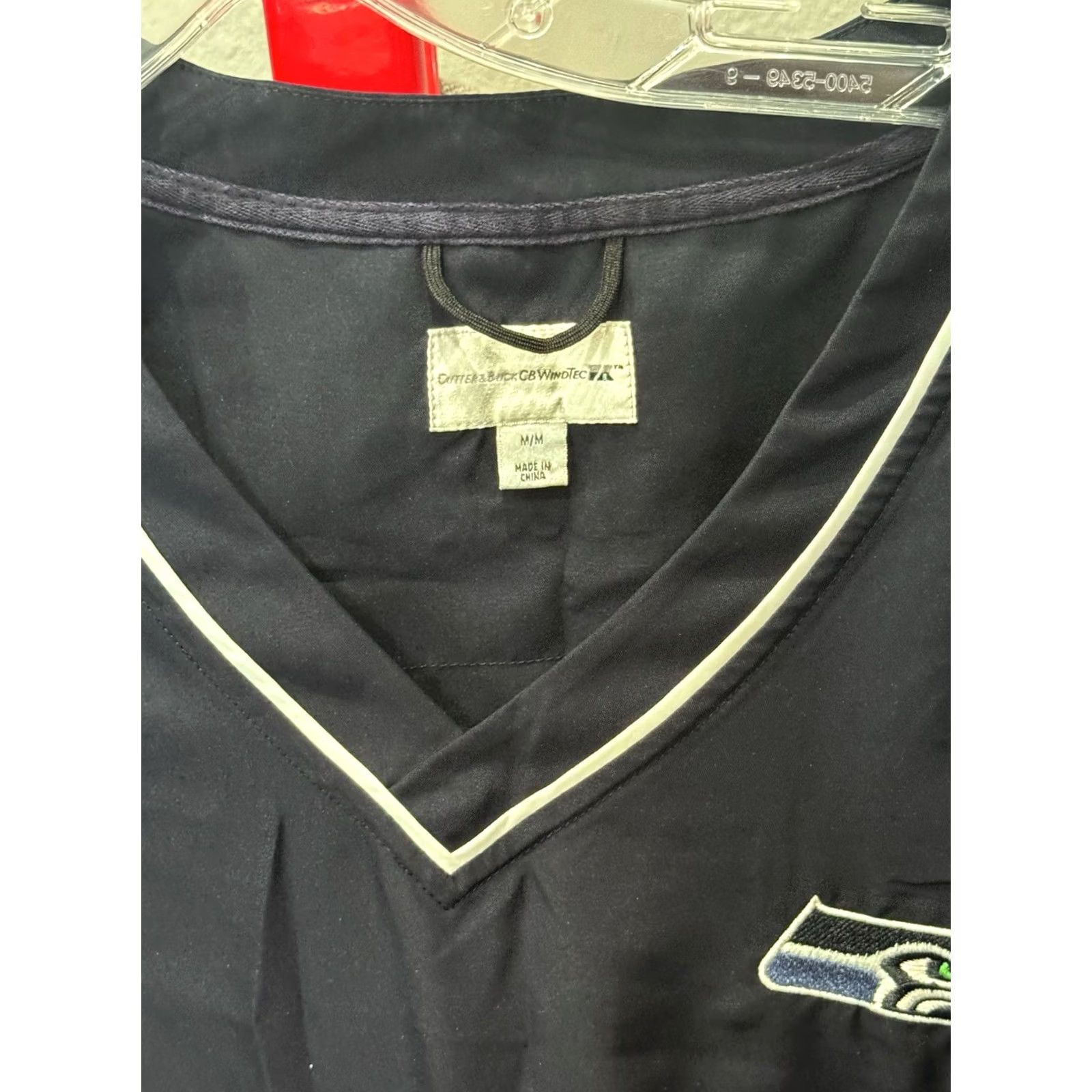 Cutter & Buck Cutter & Buck Seattle Seahawks Windbreaker SWEATER Medium M Mens Size US M / EU 48-50 / 2 - 4 Thumbnail