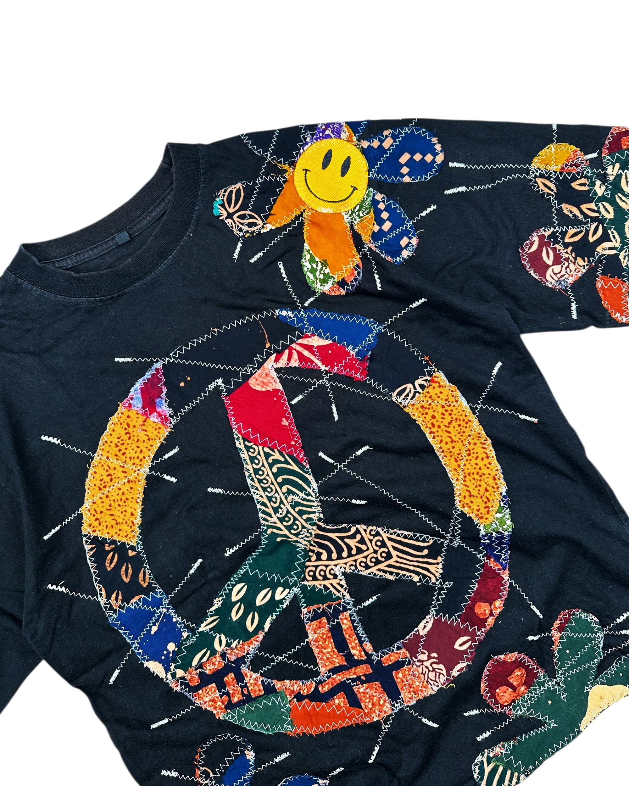 Japanese Brand Re-worked 1 of 1 Peace Bloom Batik Patchworks T-shirt Size M Size US M / EU 48-50 / 2 - 3 Thumbnail