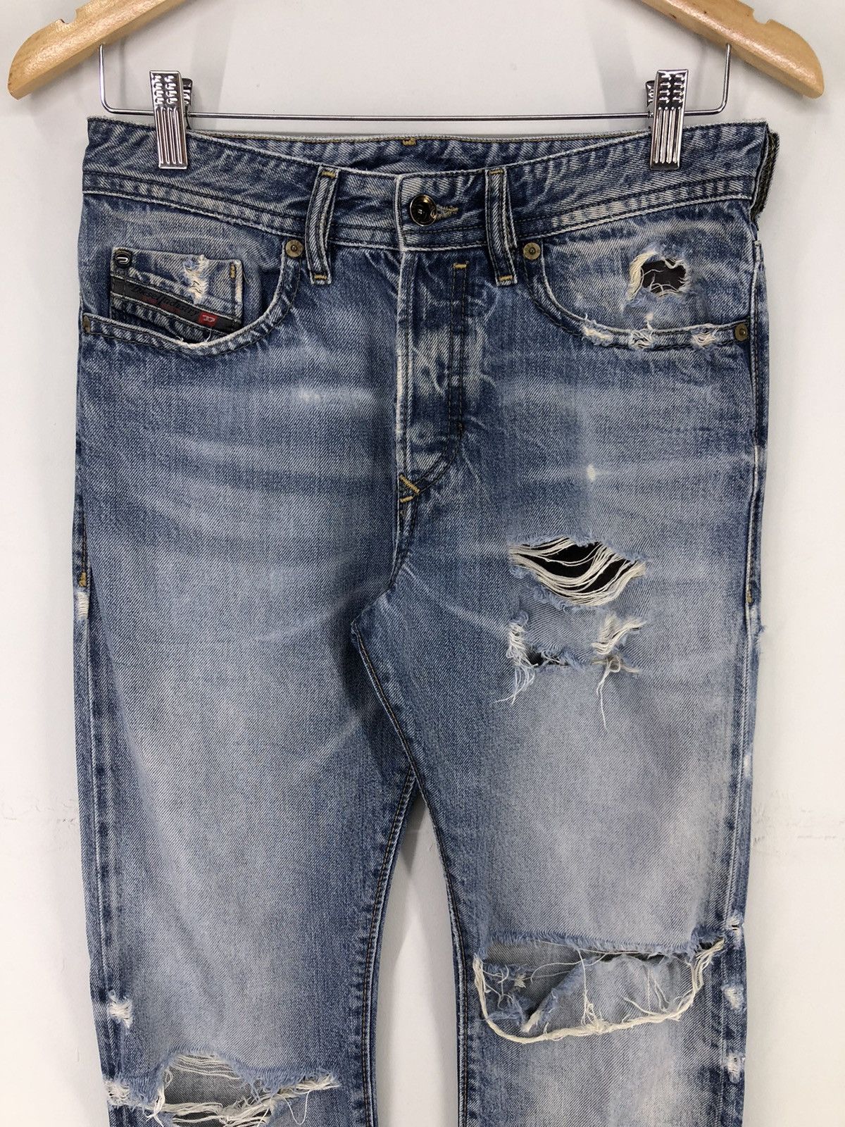 Diesel Vintage Diesel Blue Eyecons 2015/2 Edition Distressed Jeans Size US 28 / EU 44 - 3 Thumbnail