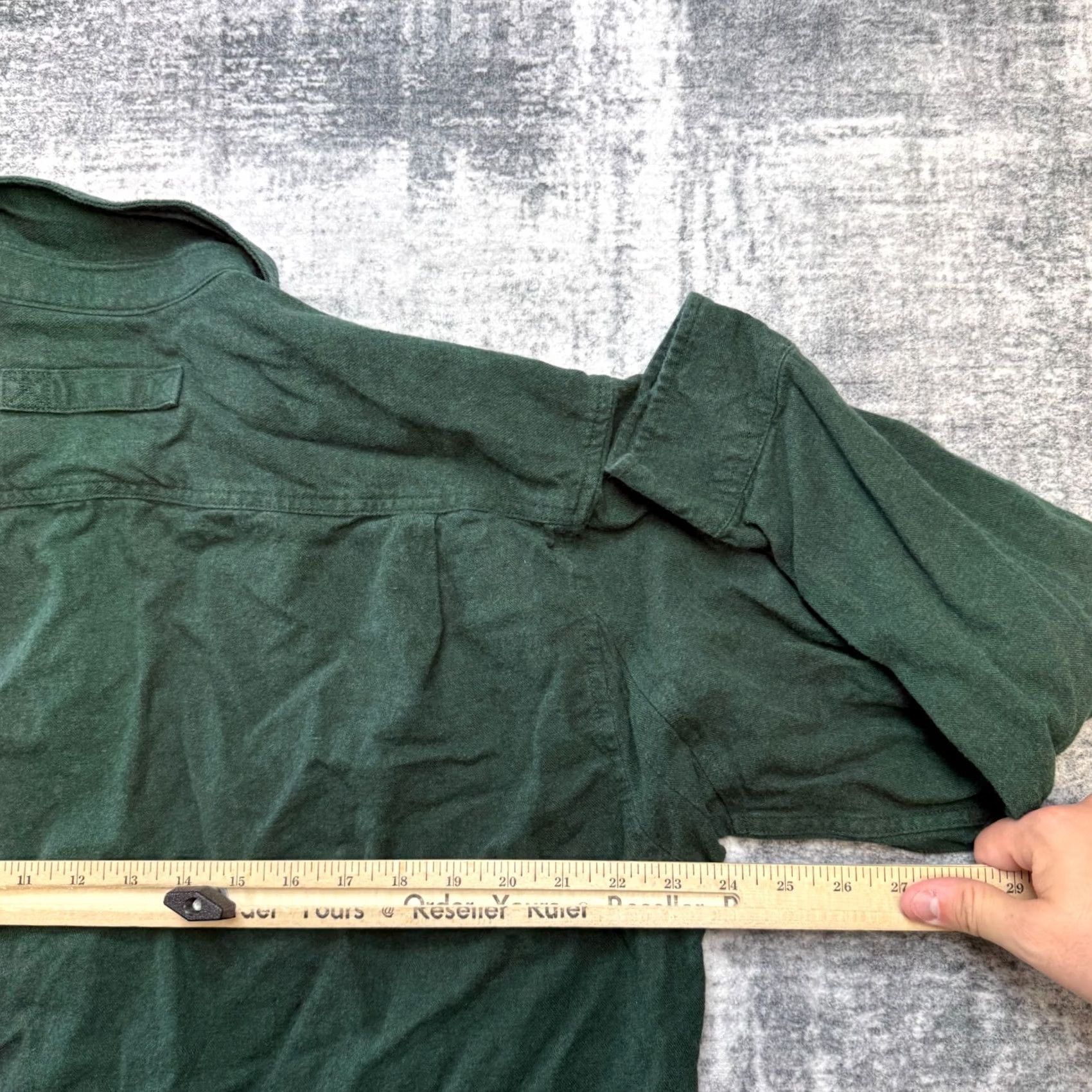 Vintage Duluth Shirt Mens Large Forest Green Button-Up Chore Flannel Casual Cotton Fall Green Mens Regular Long Sleeve Size US L / EU 52-54 / 3 - 7 Thumbnail