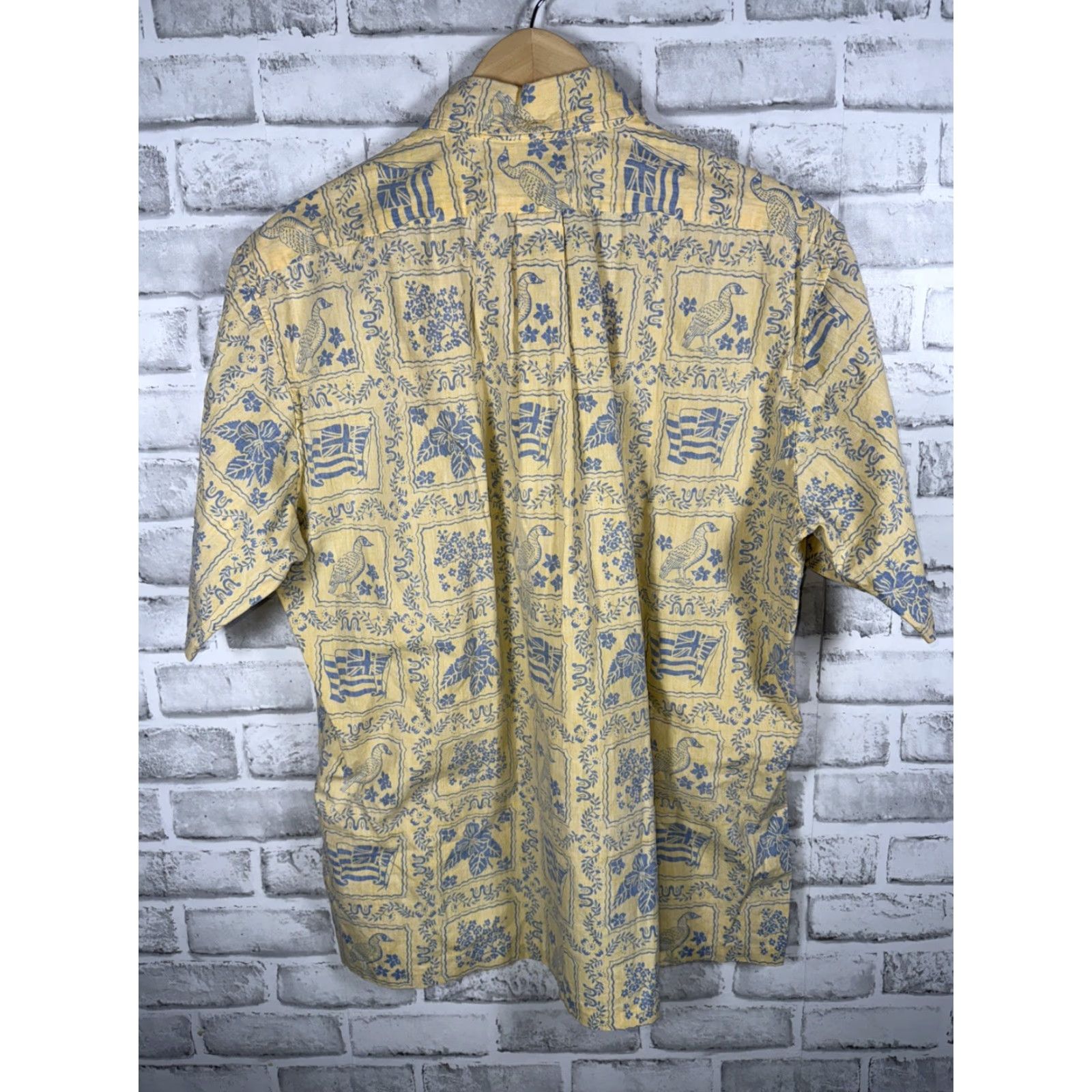Reyn Spooner VINTAGE Reyn Spooner Yellow Short Sleeve Button-Up Hawaiian Shirt M Mens Size US M / EU 48-50 / 2 - 7 Thumbnail