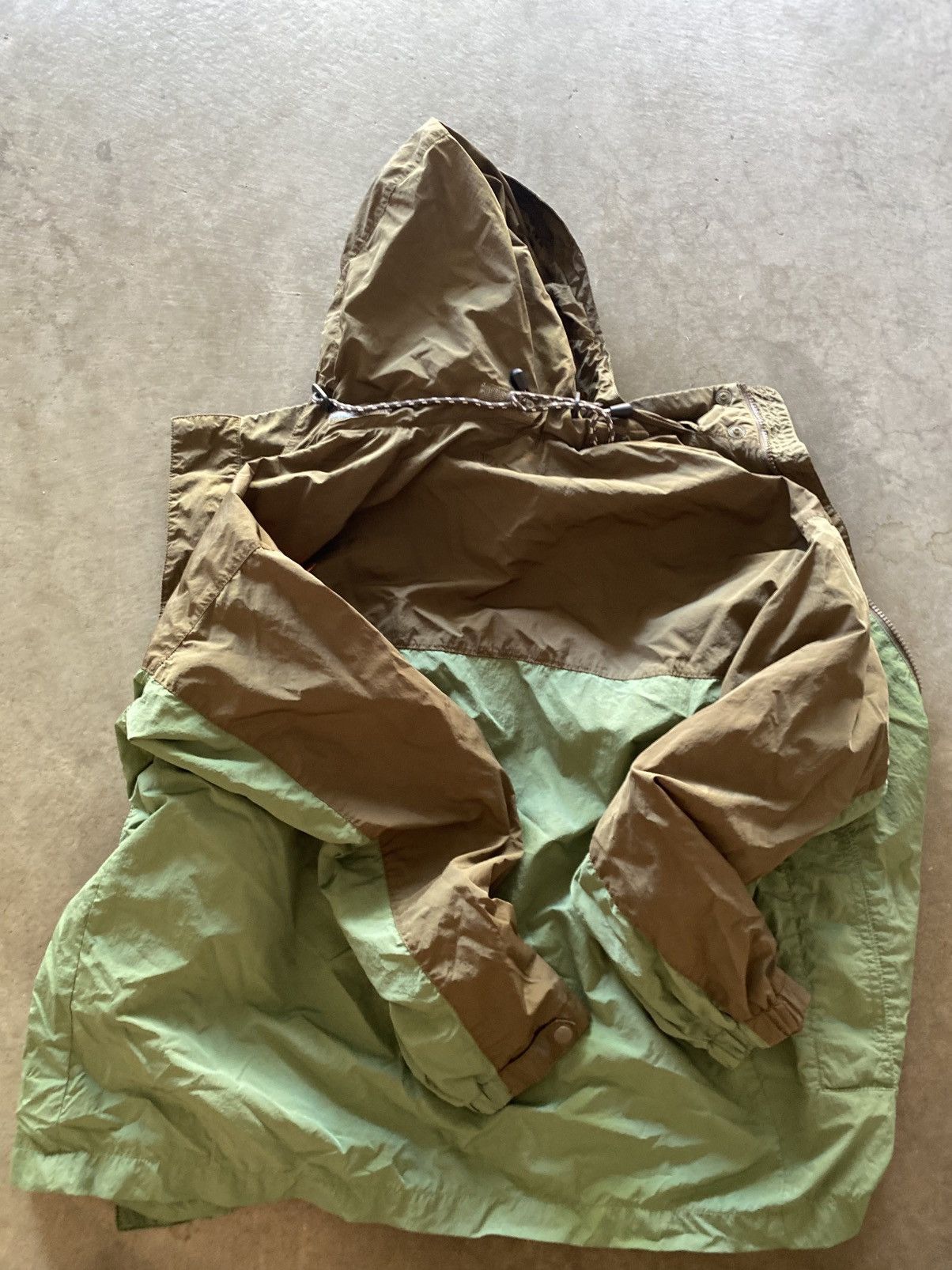JW Anderson × Uniqlo JW Anderson Uniqlo Zip Up Windbreaker Jacket Size US XS / EU 42 / 0 - 6 Thumbnail