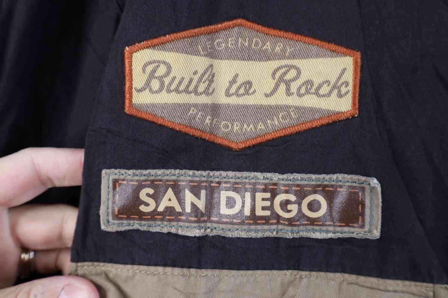Hard Rock Cafe Vintage Y2K Hard Rock Cafe San Diego Button Shirt Brown Size US XXL / EU 58 / 5 - 7 Thumbnail