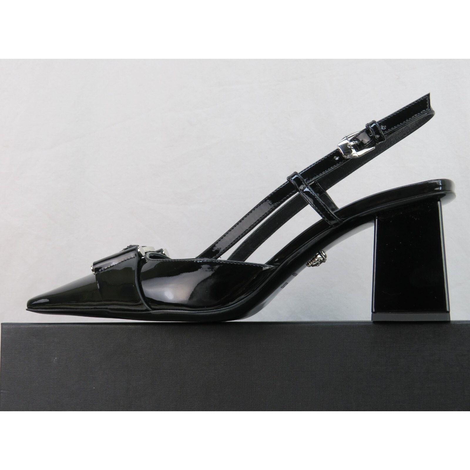 Versace VERSACE BLACK PATENT LEATHER COIN MEDUSA SANDALS PUMPS 37.5 Size US 7.5 / IT 37.5 - 4 Thumbnail