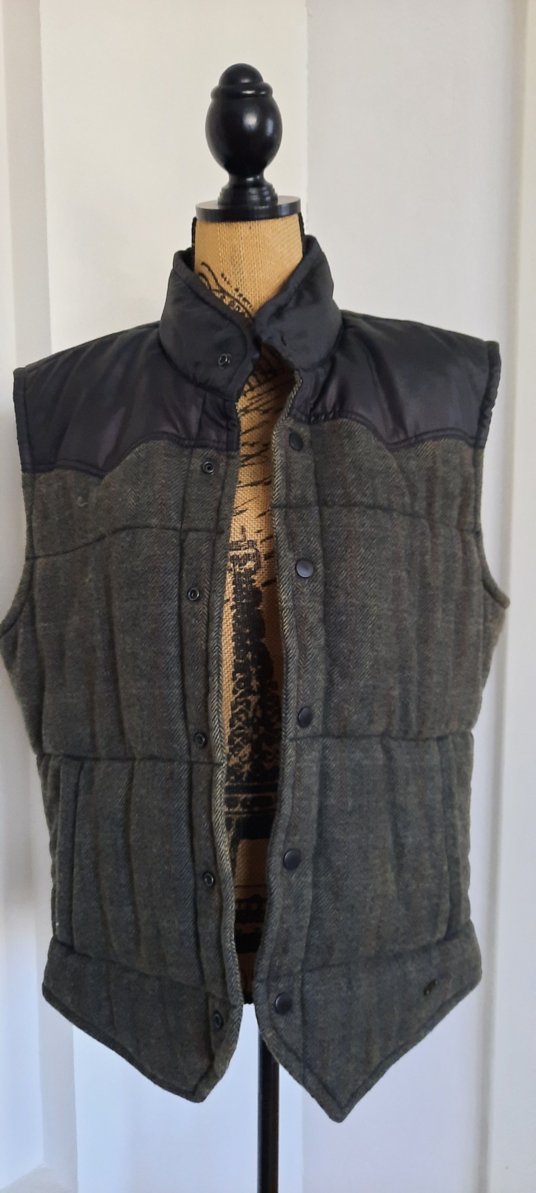 Diesel DIESEL Vest Jacket Sleeveless Padded L Size US L / EU 52-54 / 3 - 2 Thumbnail