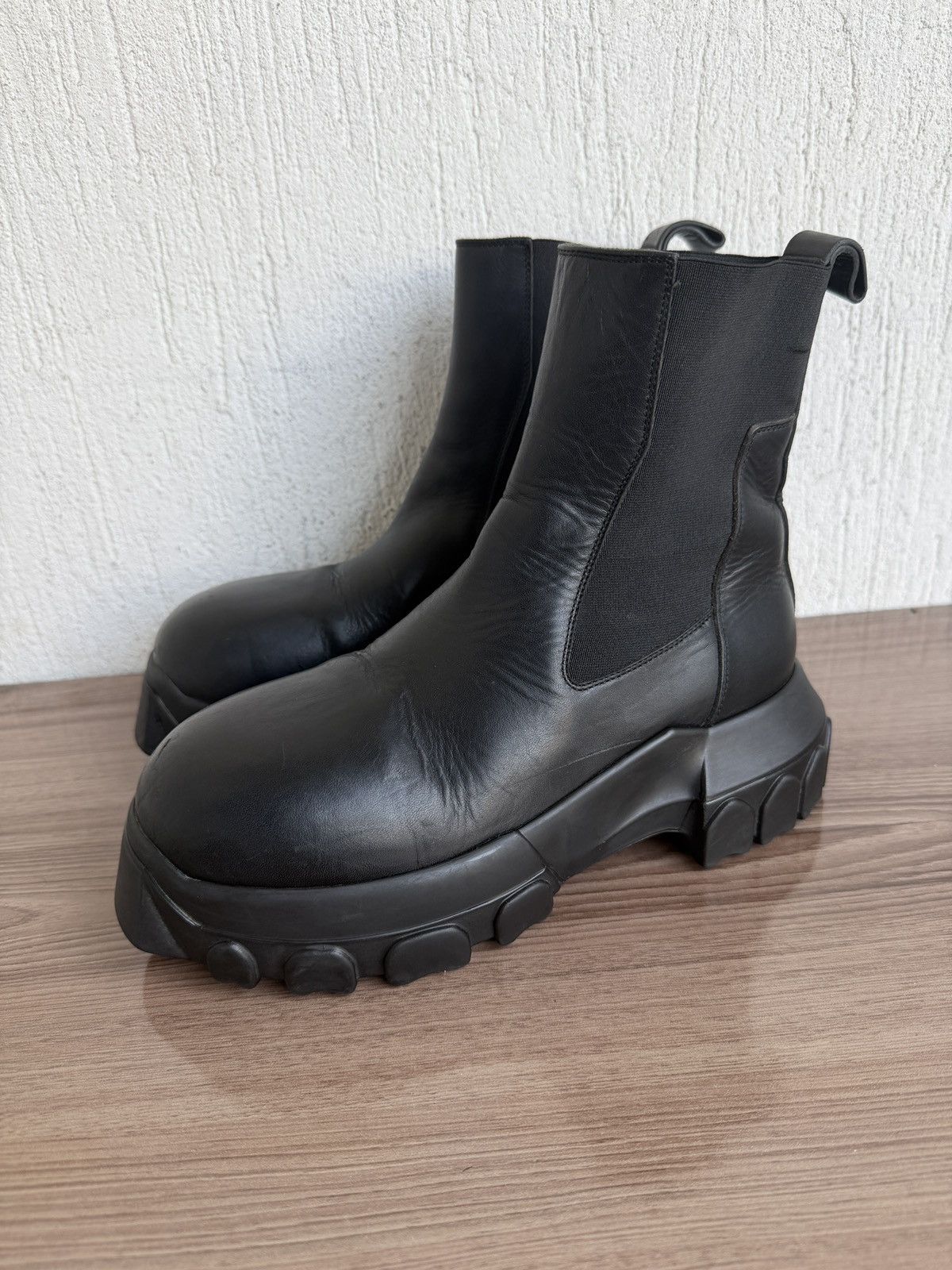 Rick Owens MEGA BOZO BEETLE TRACTOR BOOTS FW20 PERFORMA | Grailed